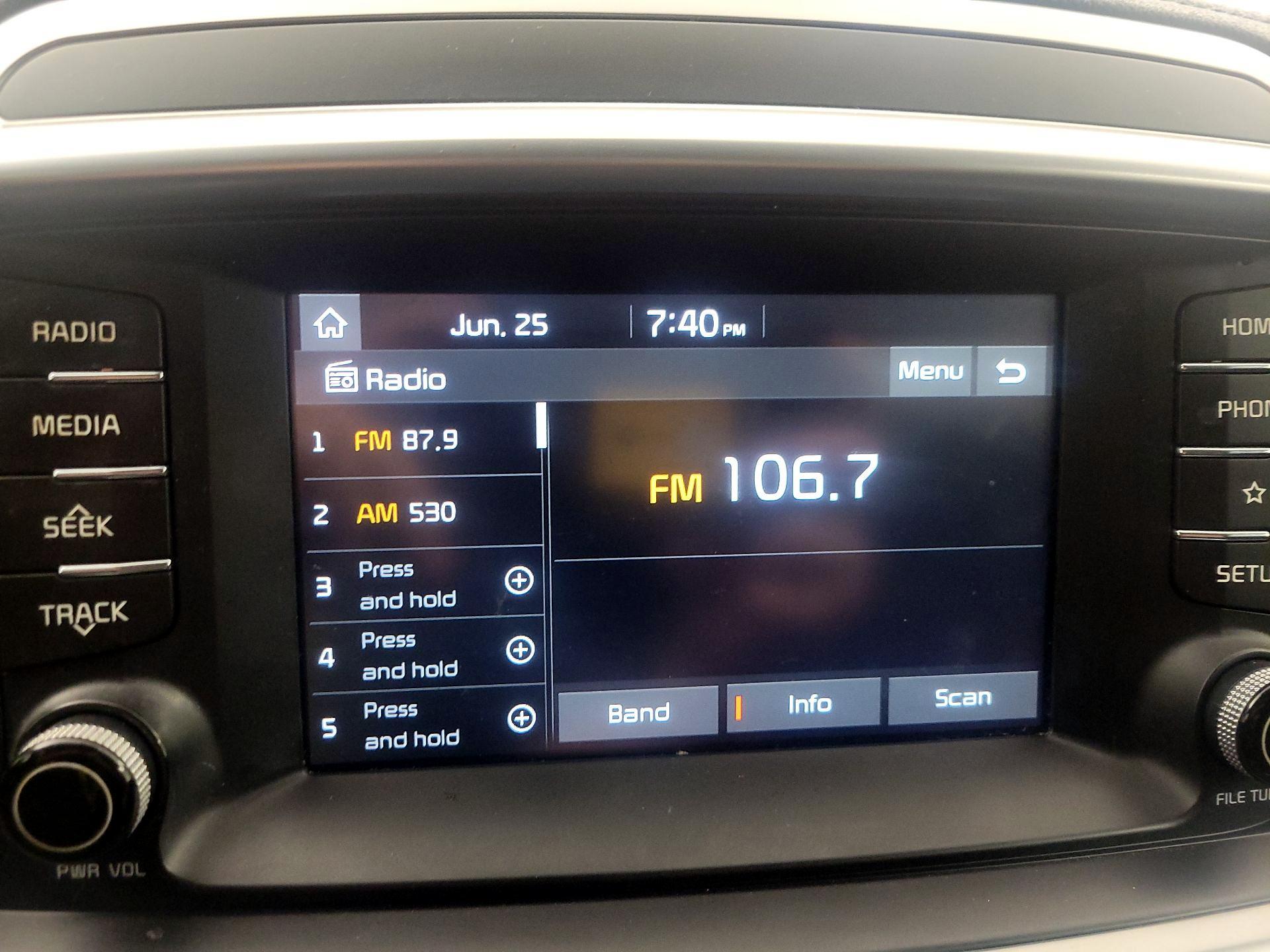 Thumbnail: 2019 Kia Sorento - 15