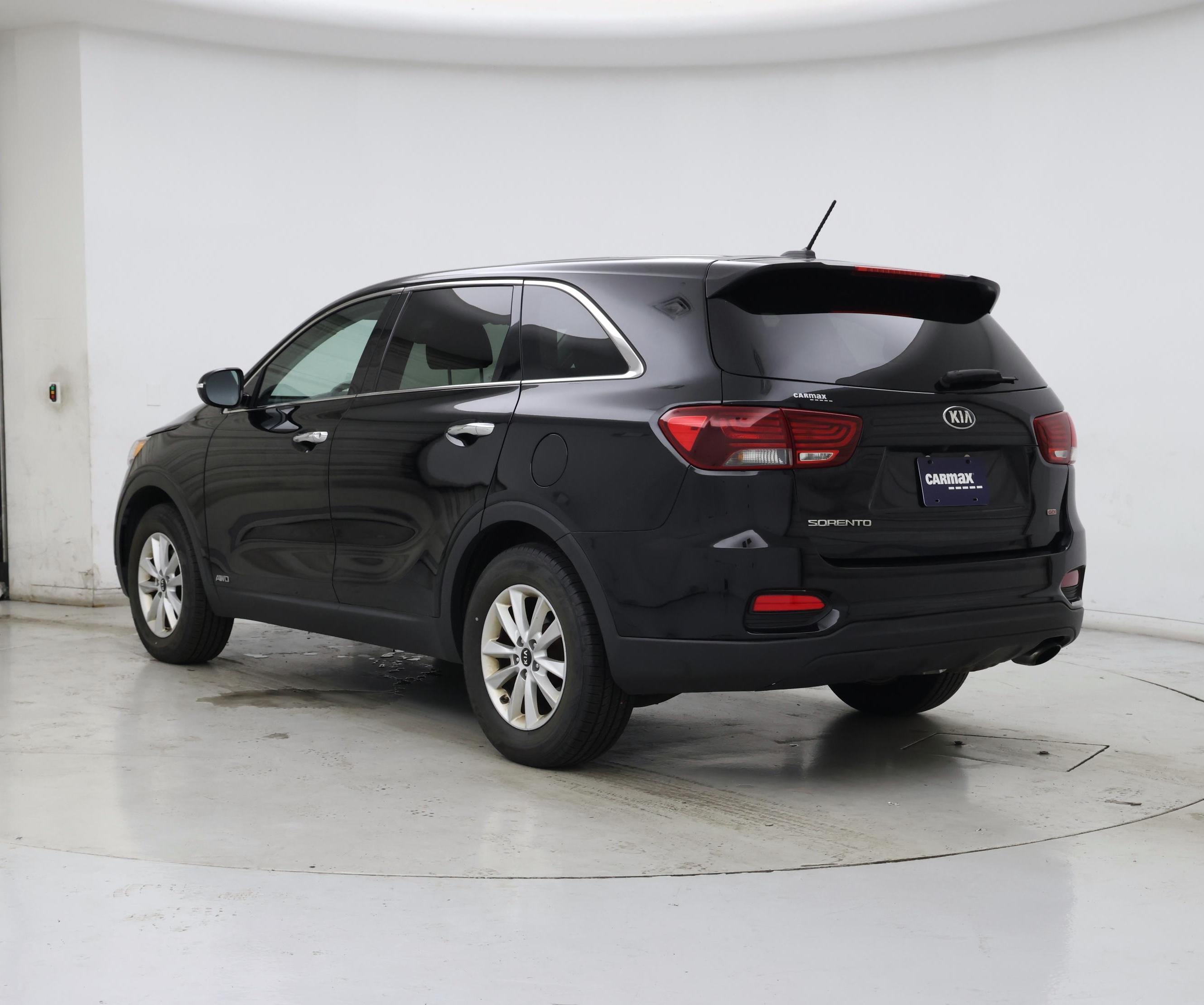 Thumbnail: 2019 Kia Sorento - 2