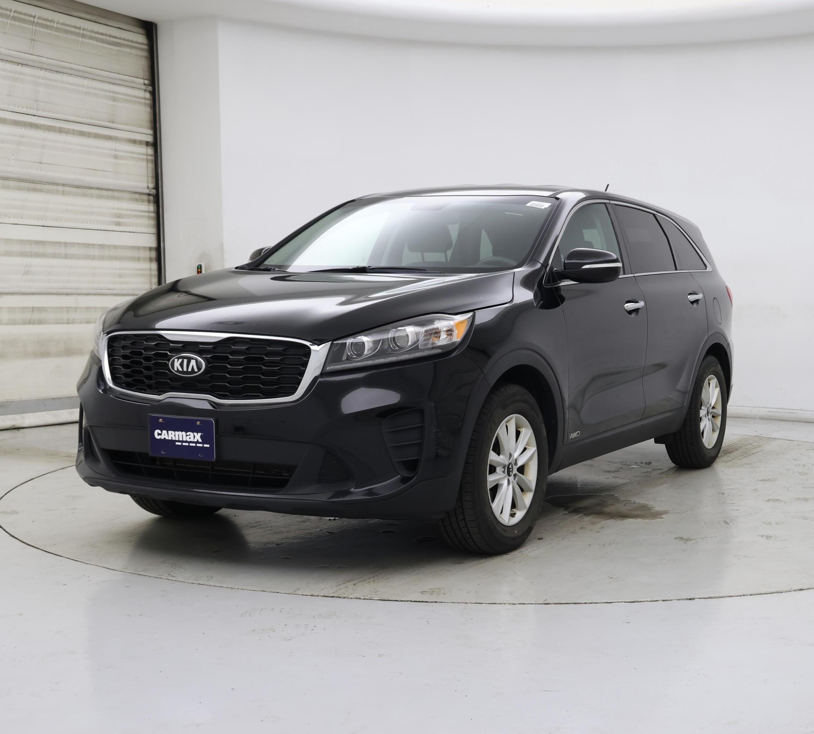 Thumbnail: 2019 Kia Sorento - 4