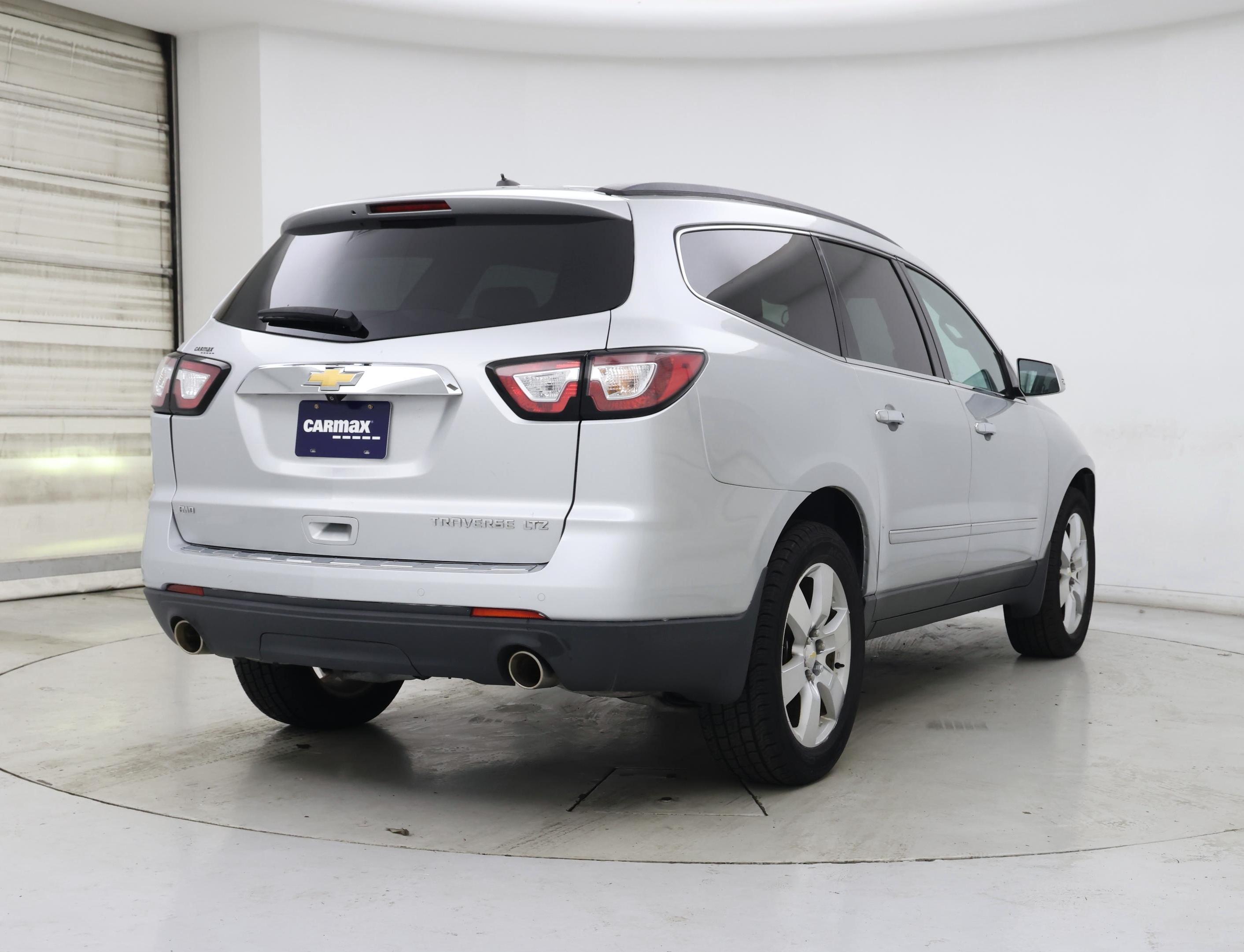 Thumbnail: 2014 Chevrolet Traverse - 8