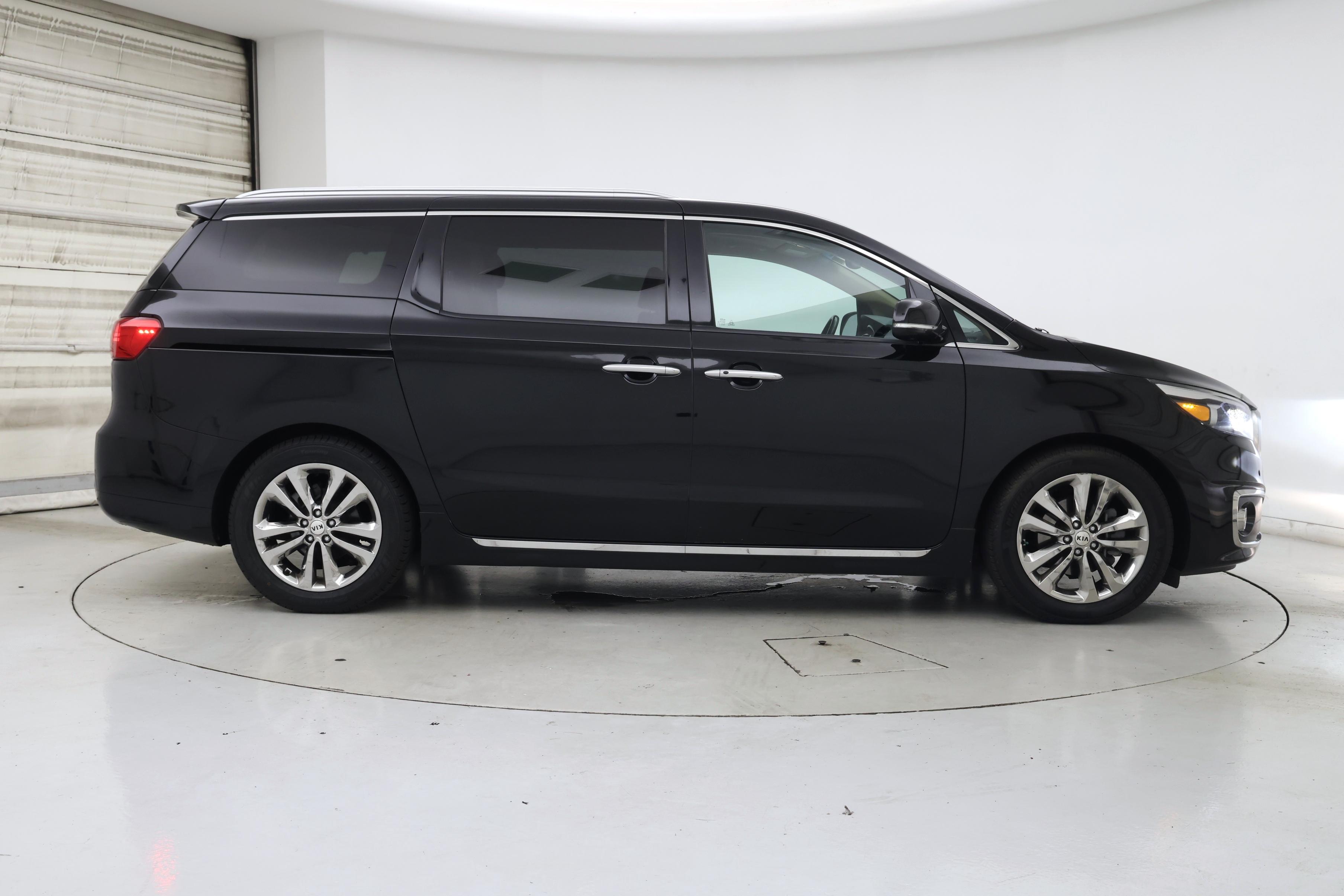 Thumbnail: 2017 Kia Sedona - 7