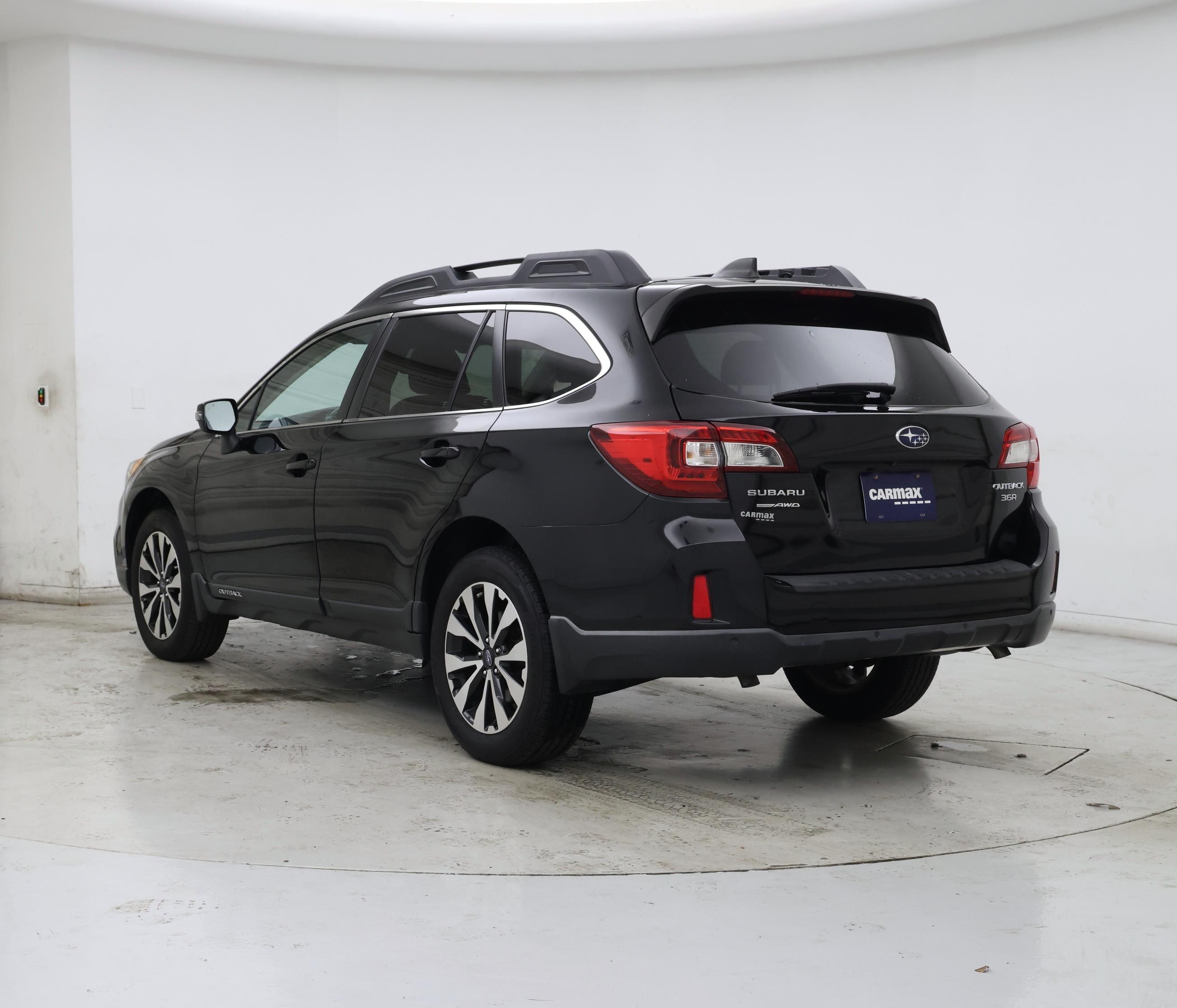 Thumbnail: 2017 Subaru Outback - 2