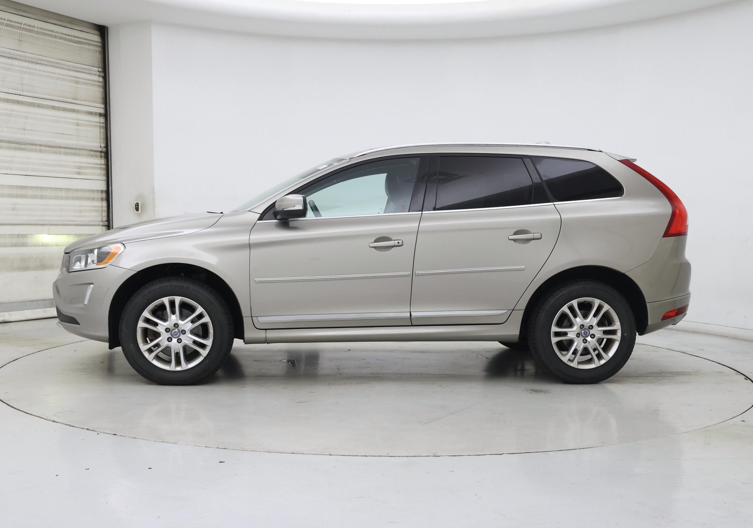 Thumbnail: 2015 Volvo XC60 - 3