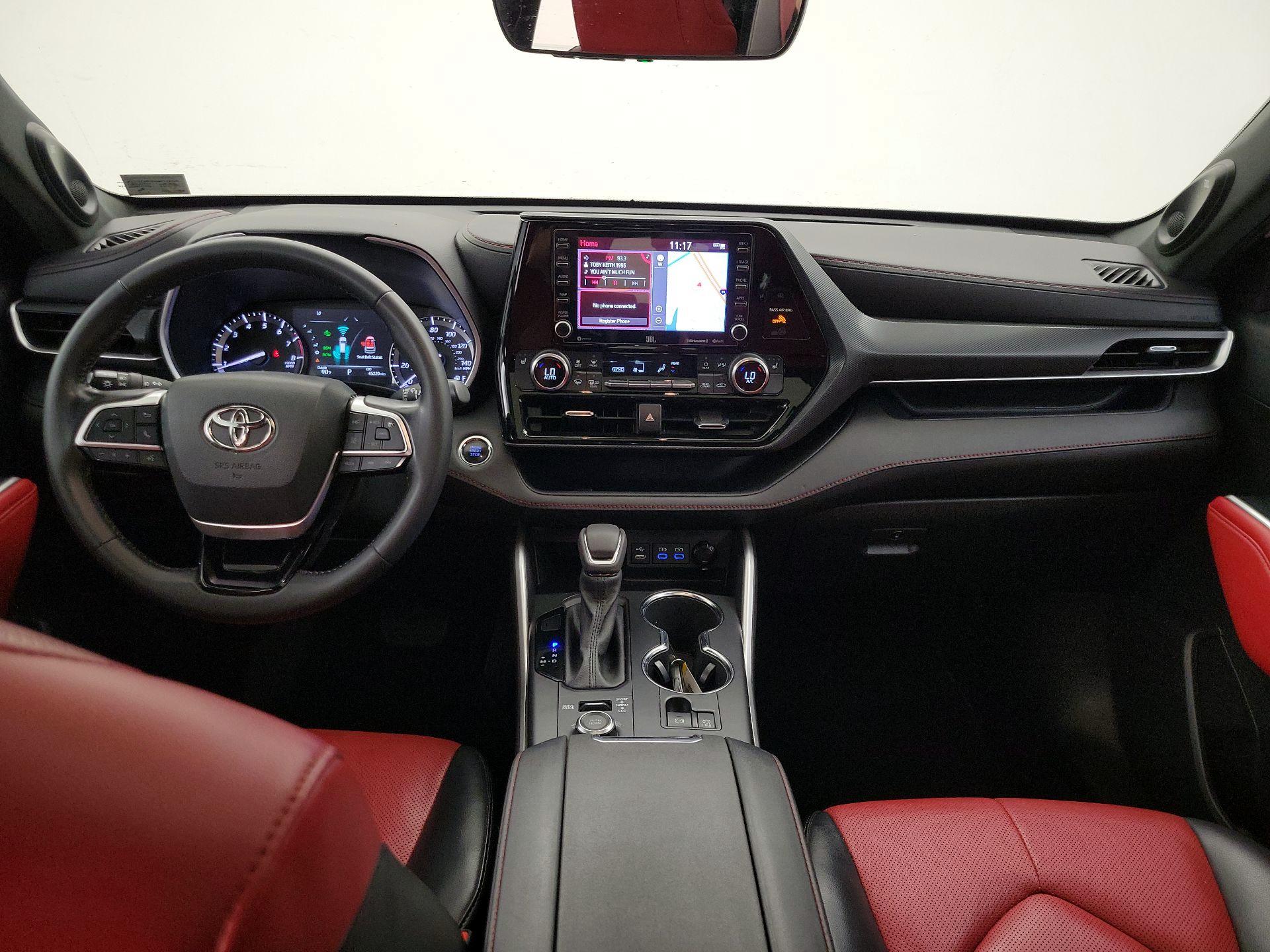 Thumbnail: 2022 Toyota Highlander - 9