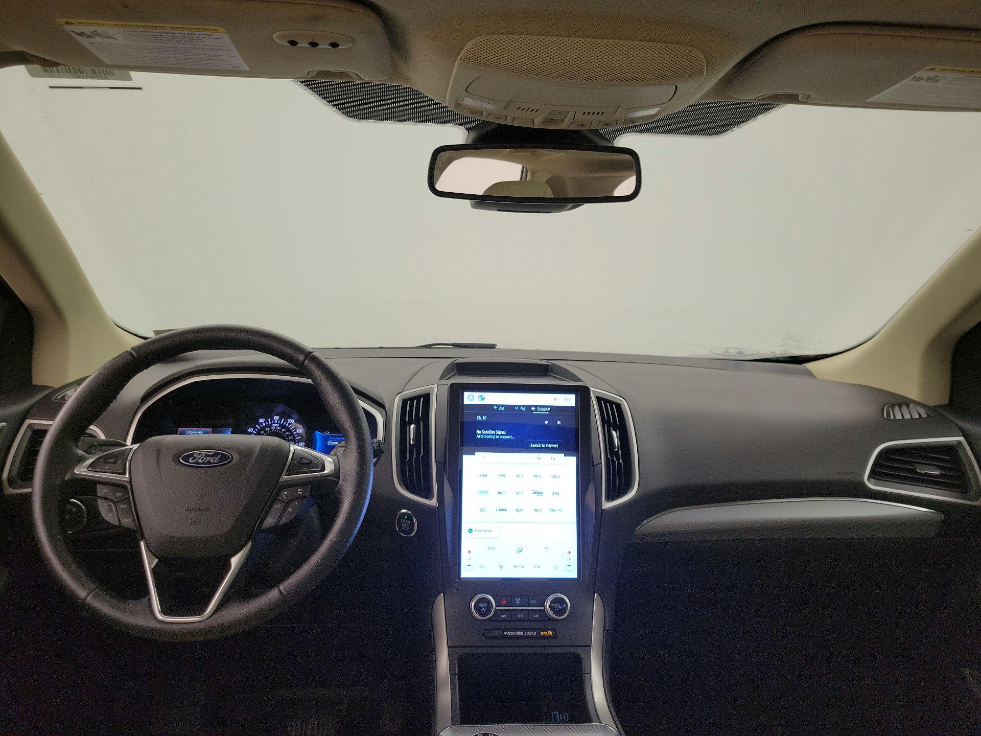 Thumbnail: 2021 Ford Edge - 9
