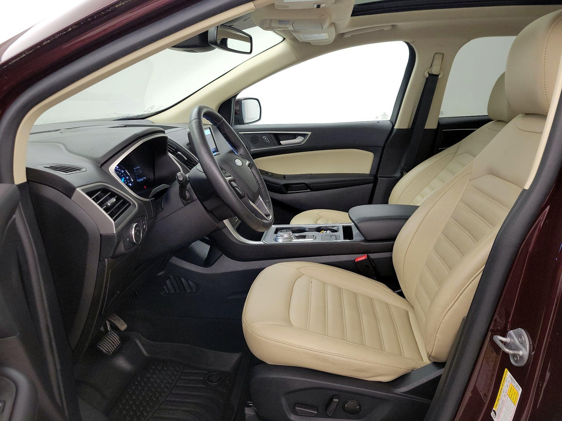 Thumbnail: 2021 Ford Edge - 11