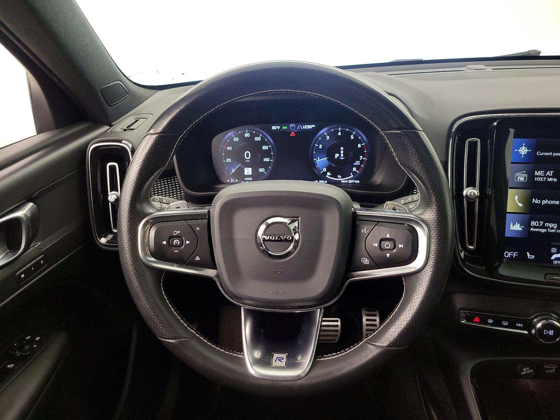 Thumbnail: 2020 Volvo XC40 - 10
