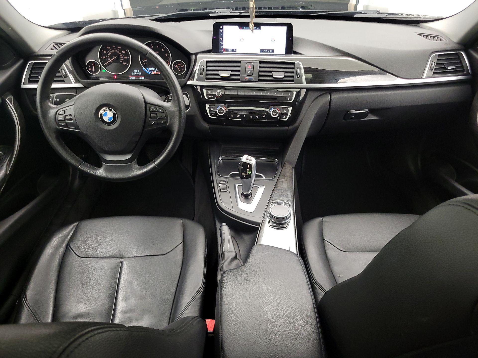 Thumbnail: 2018 BMW 3 Series - 9