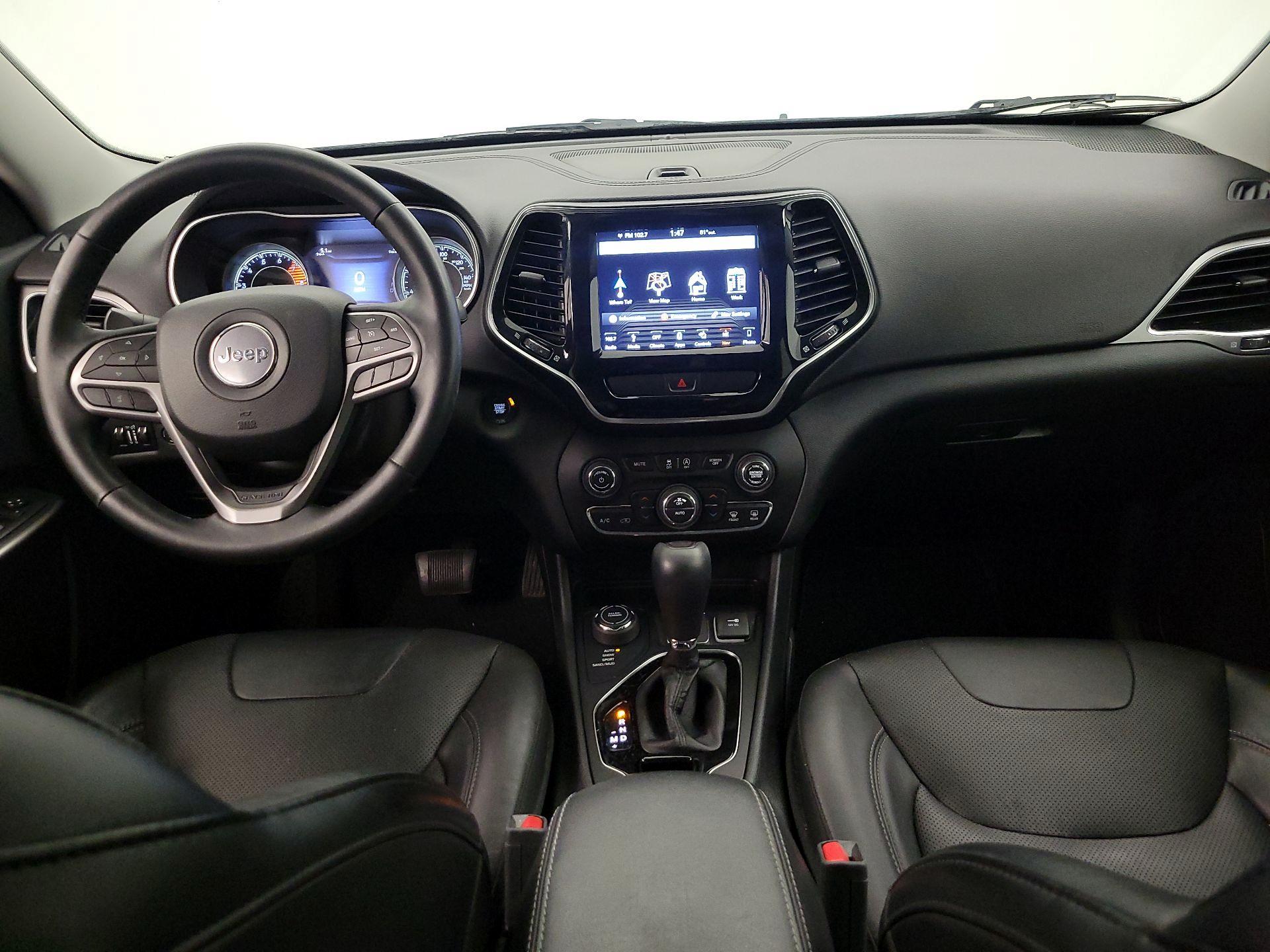 Thumbnail: 2019 Jeep Cherokee - 9