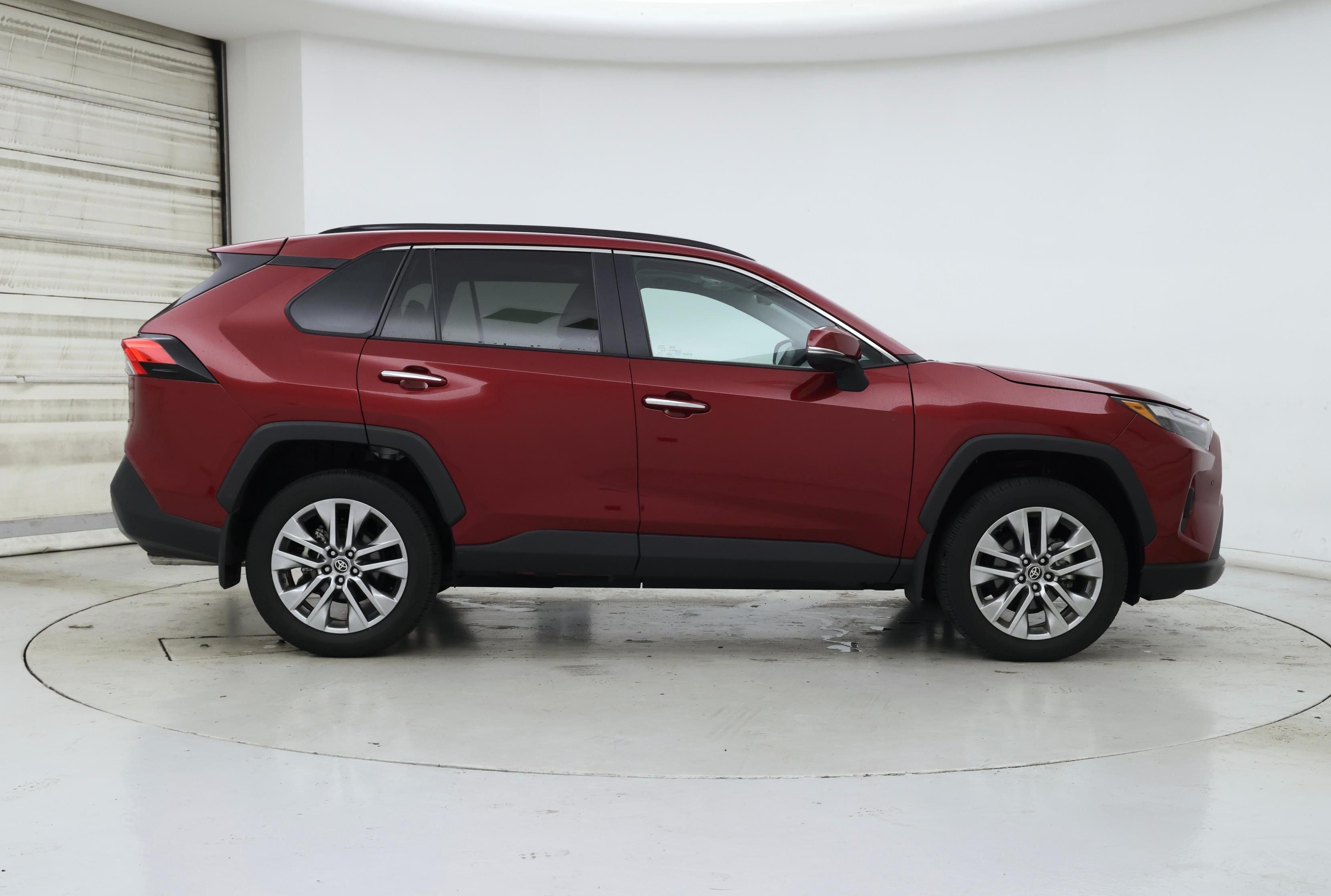 Thumbnail: 2024 Toyota RAV4 - 7