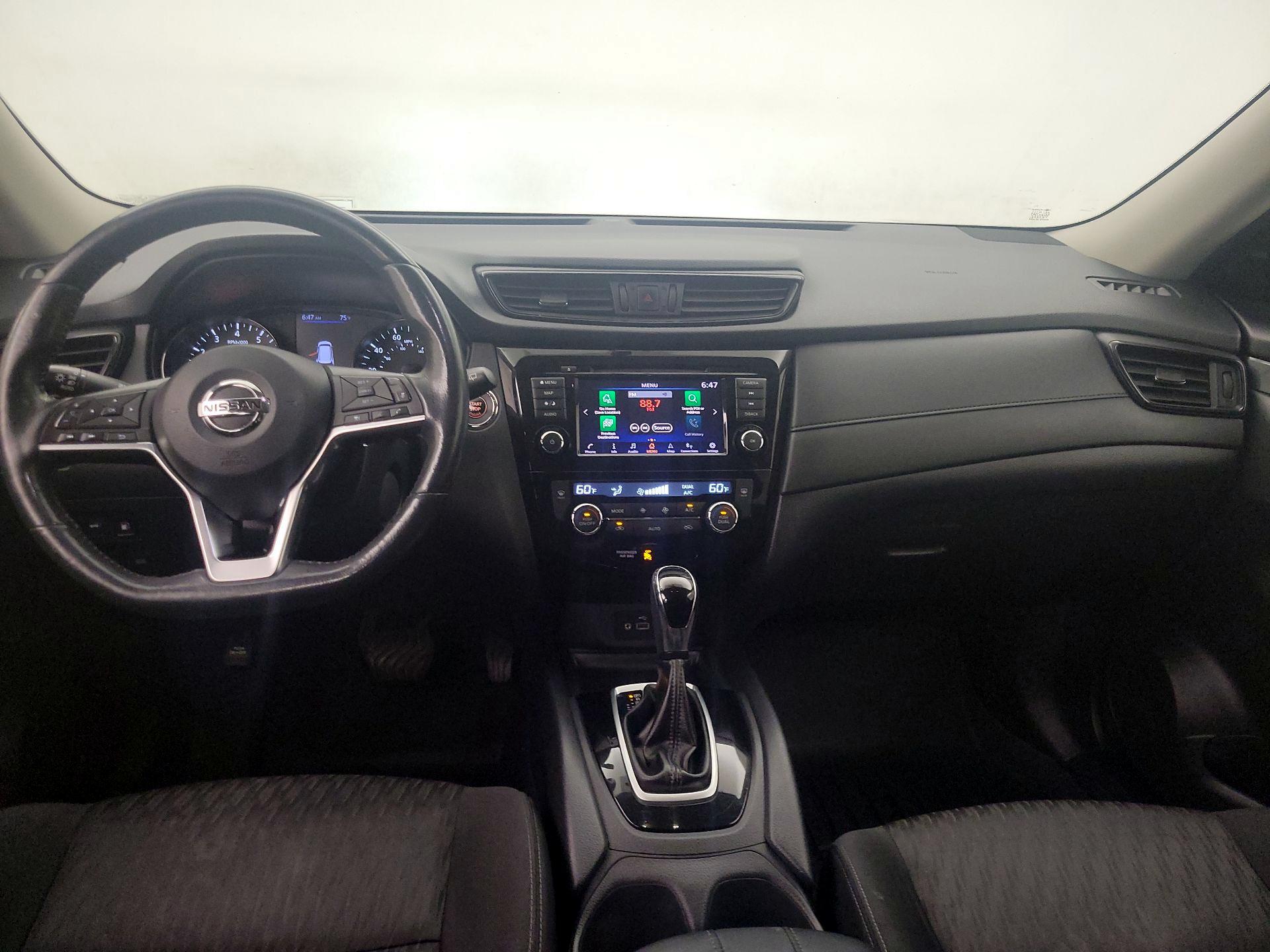 Thumbnail: 2018 Nissan Rogue - 9