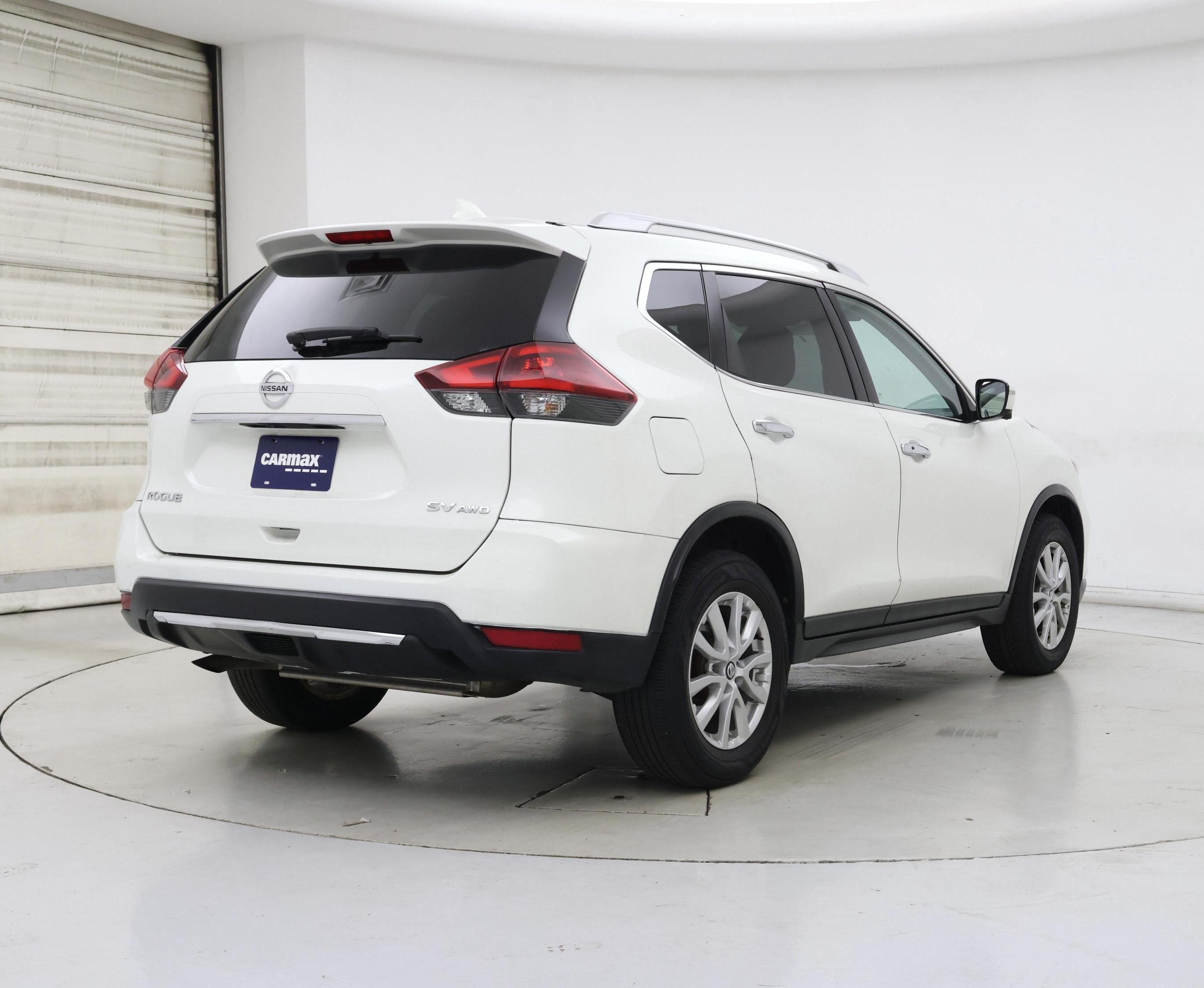 Thumbnail: 2018 Nissan Rogue - 8