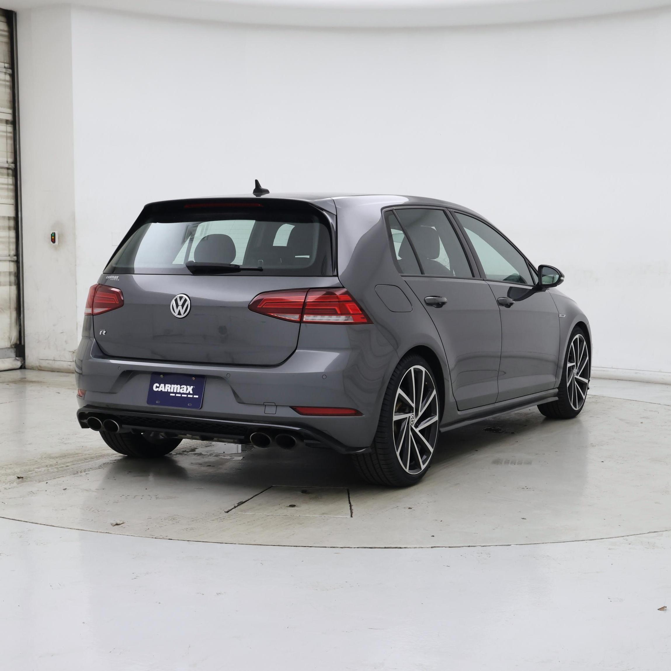 Thumbnail: 2018 Volkswagen Golf - 8