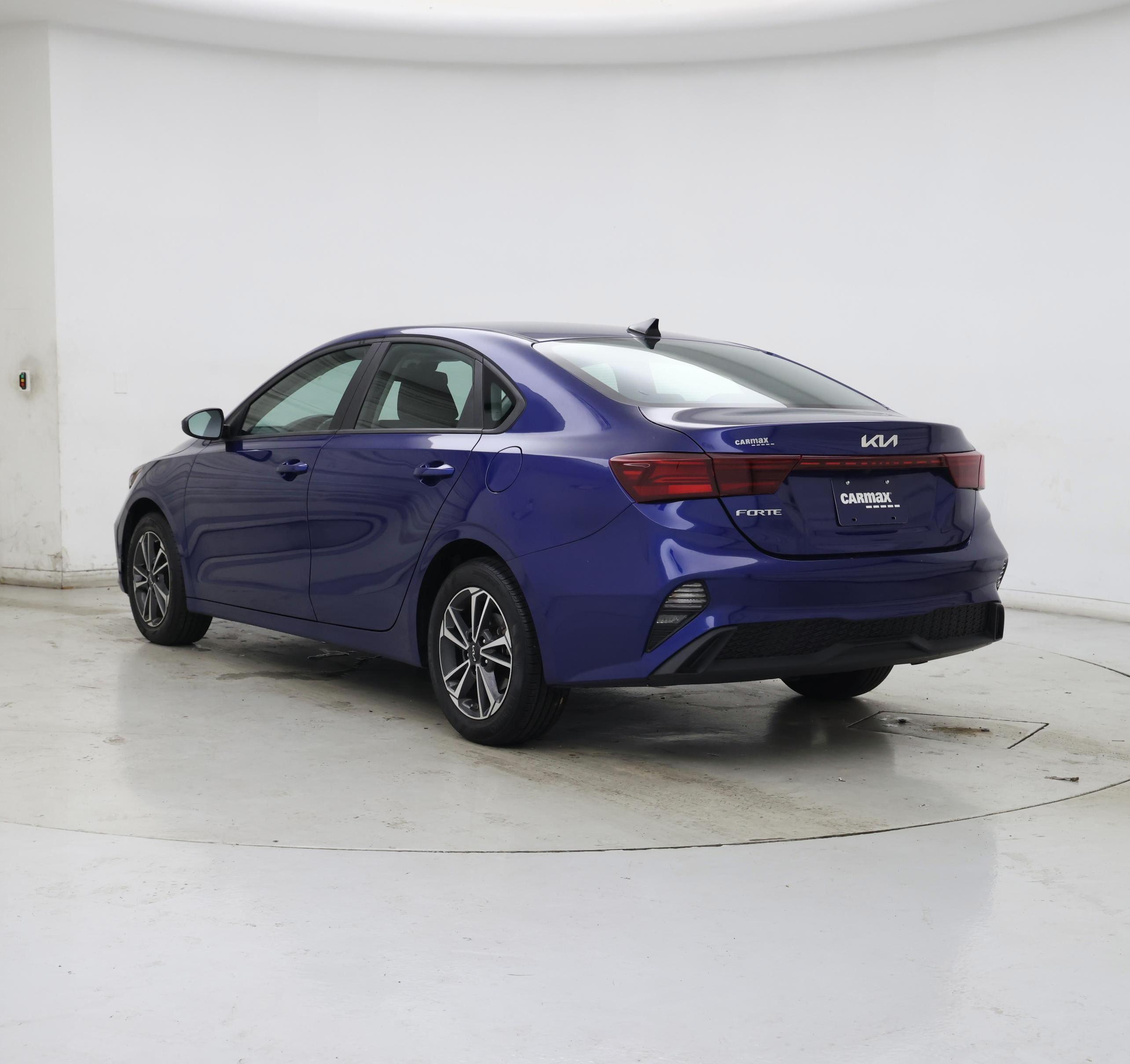 Thumbnail: 2024 Kia Forte - 2
