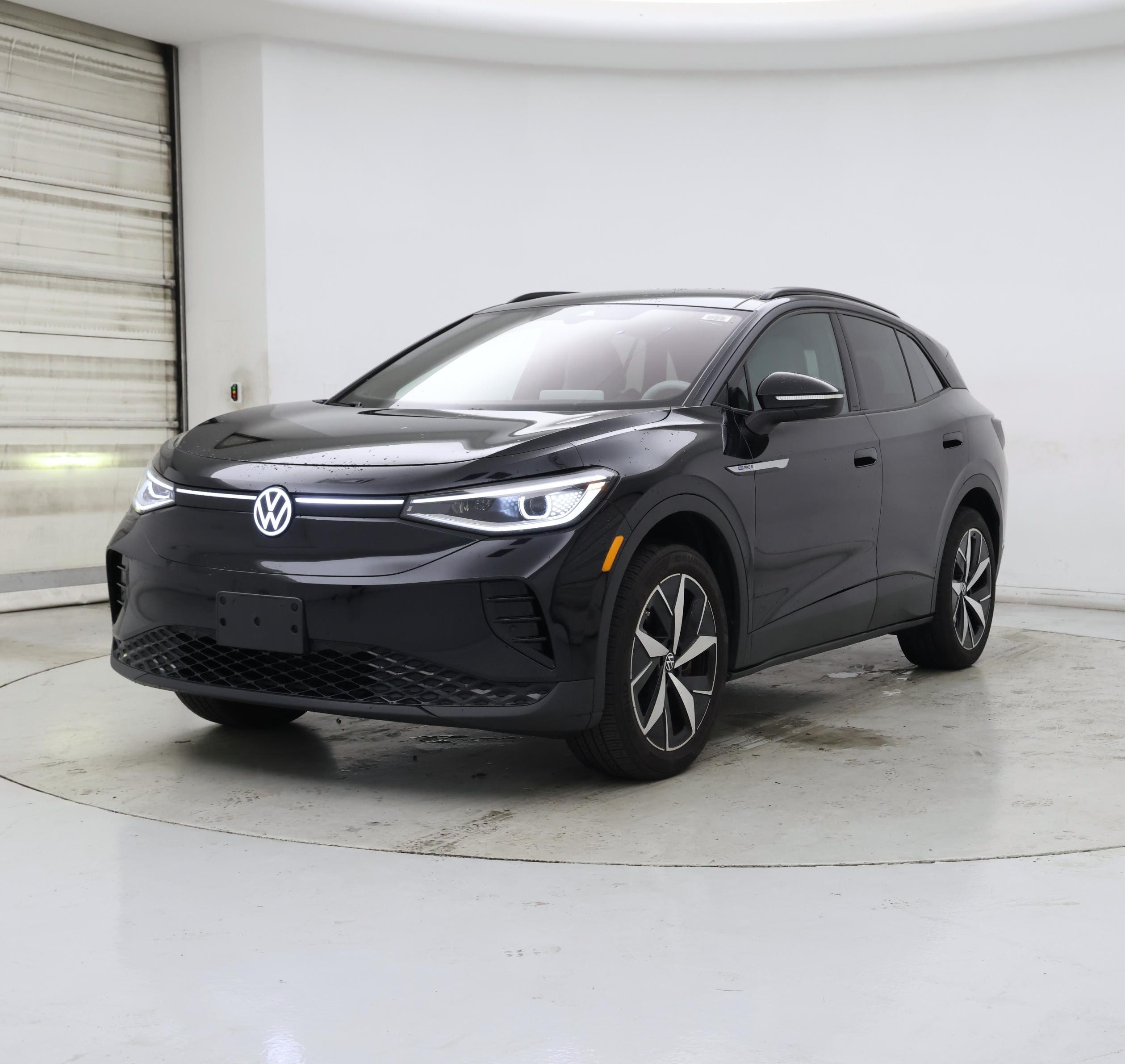 Thumbnail: 2023 Volkswagen ID.4 - 4