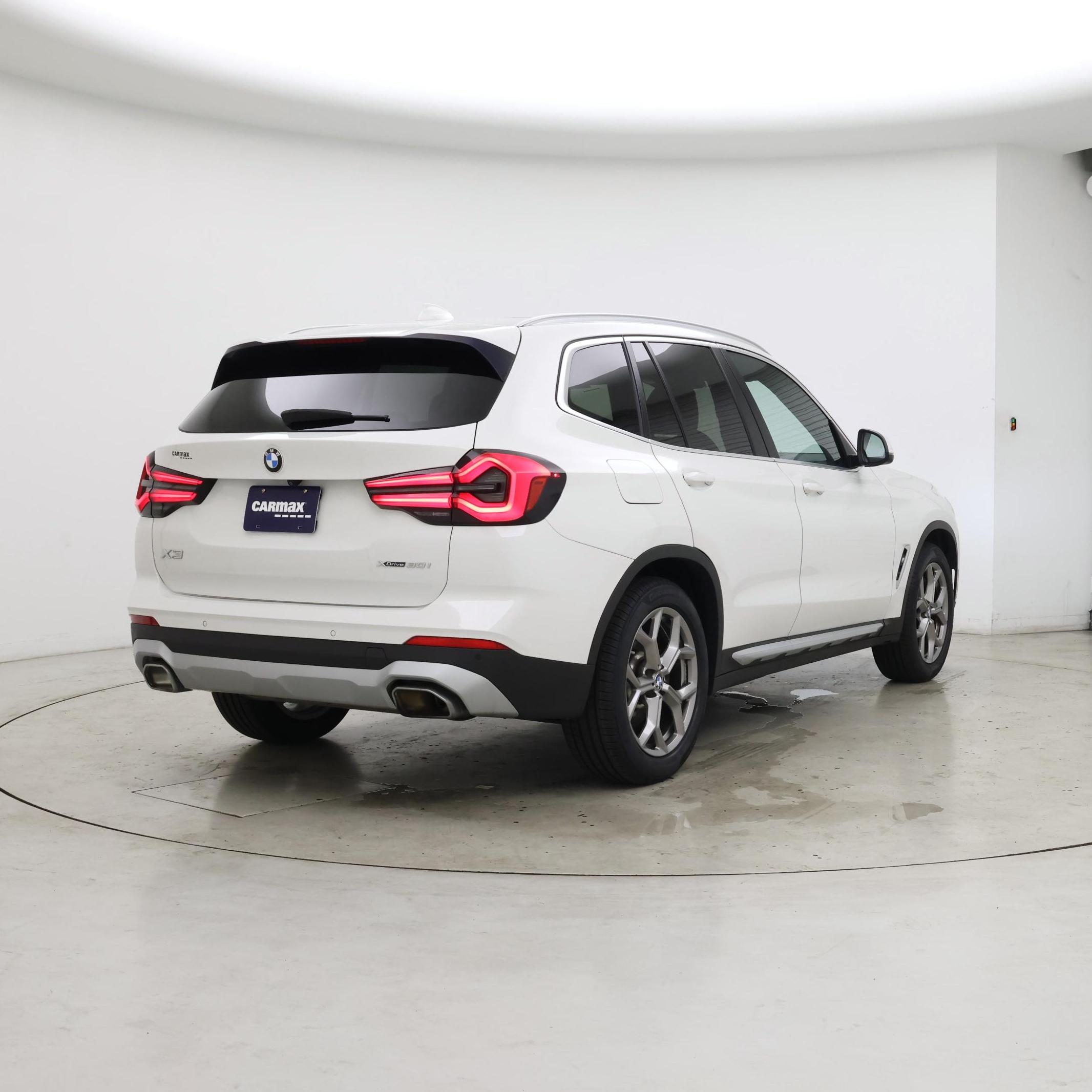Thumbnail: 2022 BMW X3 - 8