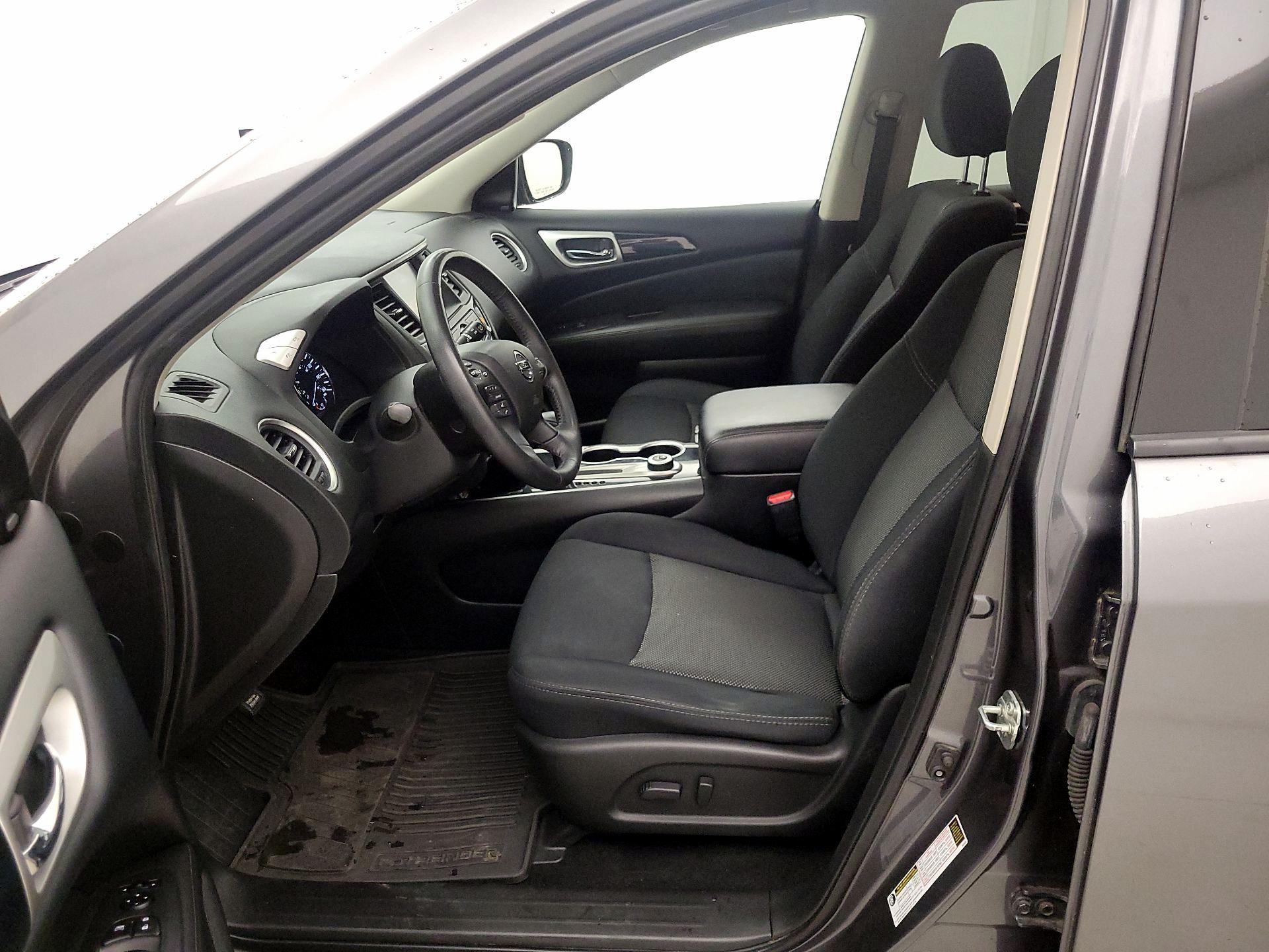 Thumbnail: 2019 Nissan Pathfinder - 11