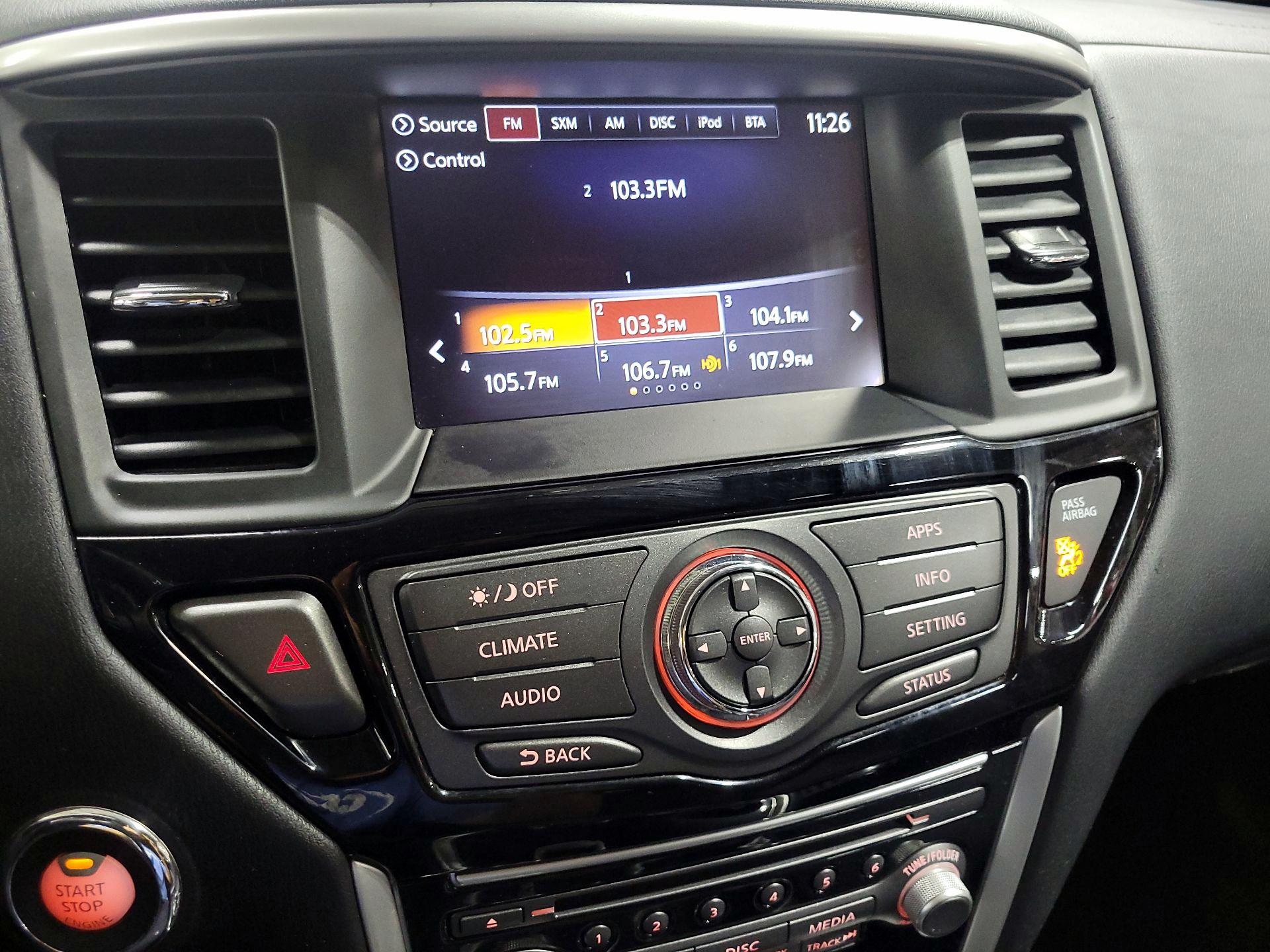 Thumbnail: 2019 Nissan Pathfinder - 15
