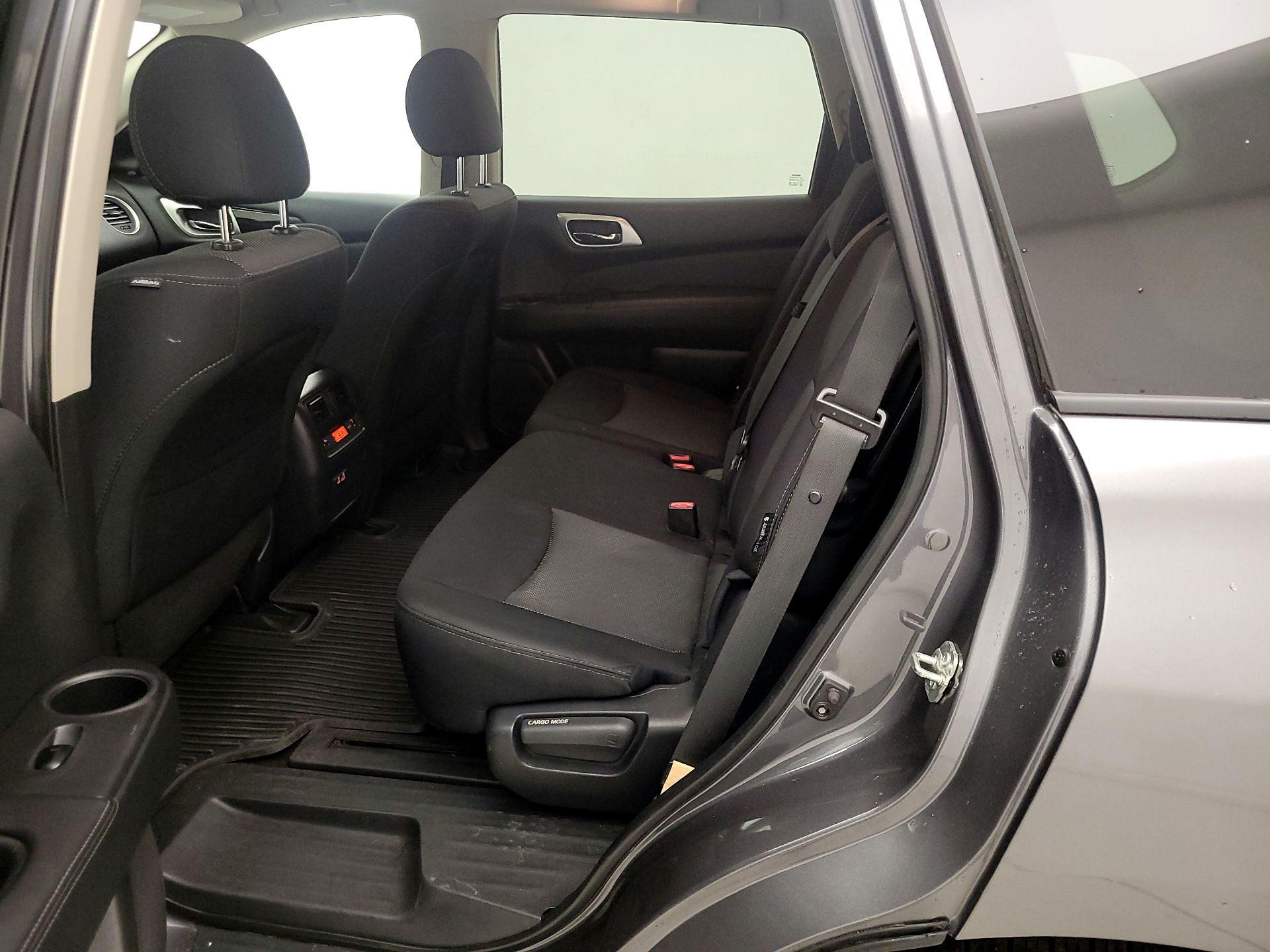 Thumbnail: 2019 Nissan Pathfinder - 19
