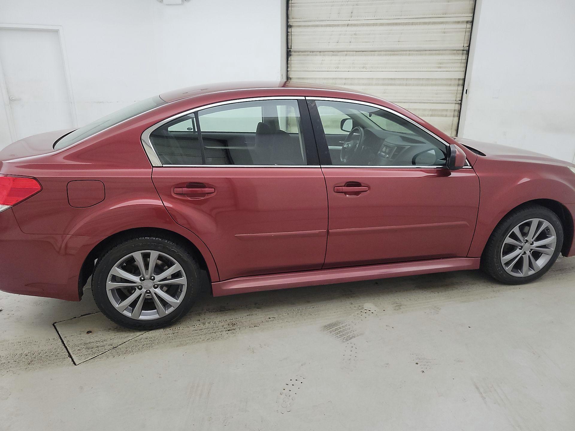 Thumbnail: 2013 Subaru Legacy - 4