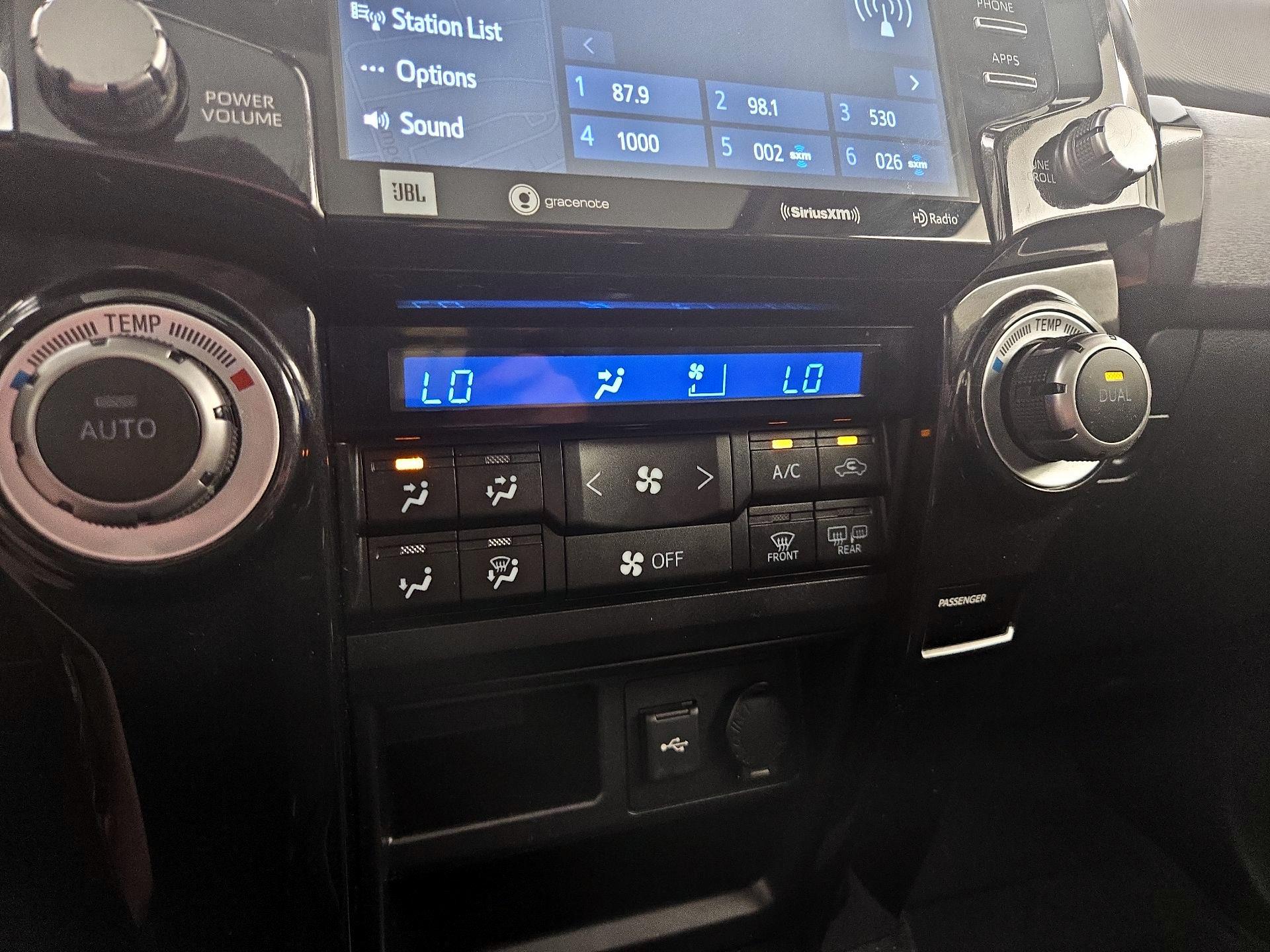 Thumbnail: 2021 Toyota 4Runner - 16