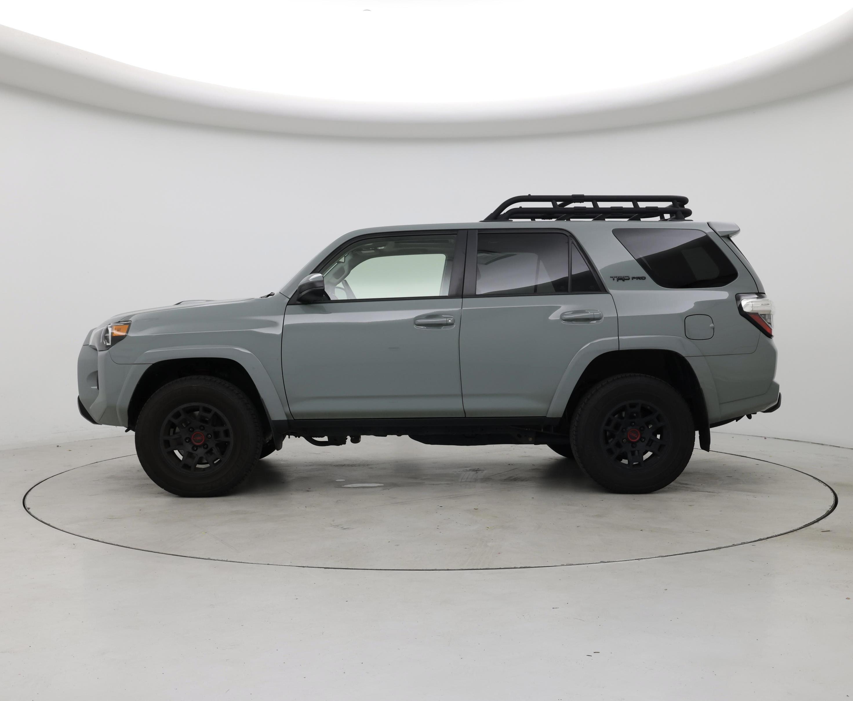 Thumbnail: 2021 Toyota 4Runner - 3
