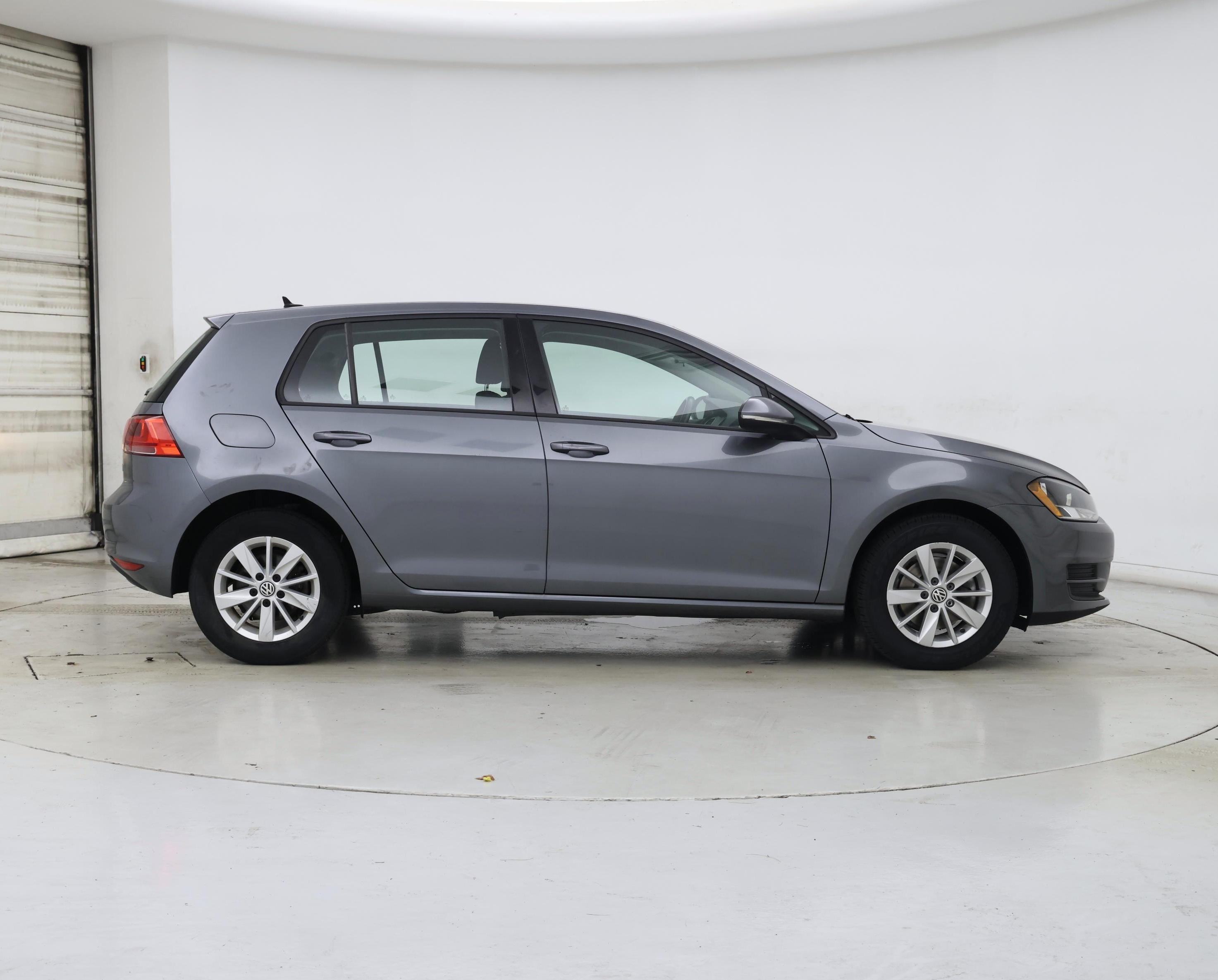 Thumbnail: 2017 Volkswagen Golf - 7