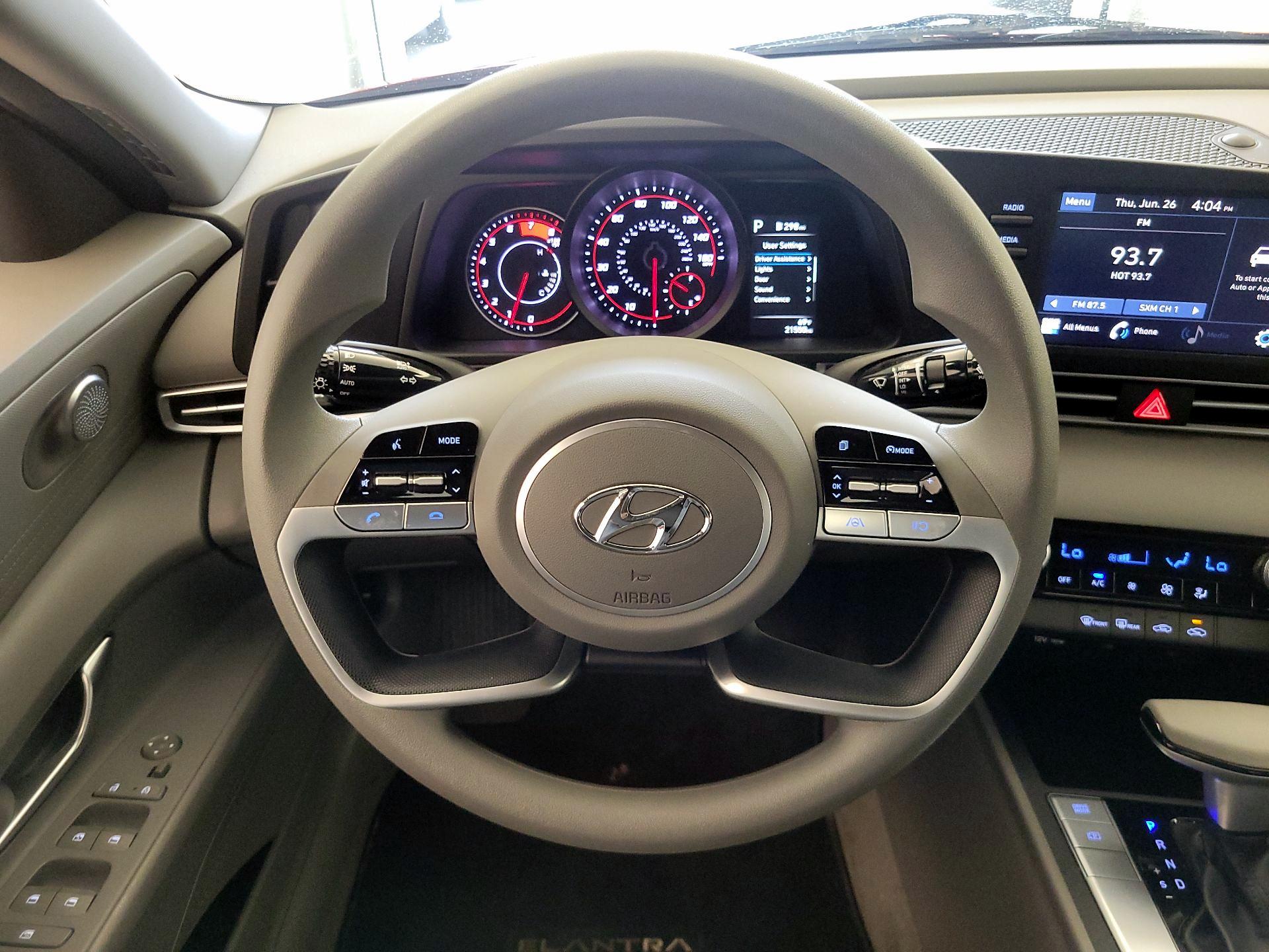 Thumbnail: 2023 Hyundai Elantra - 10