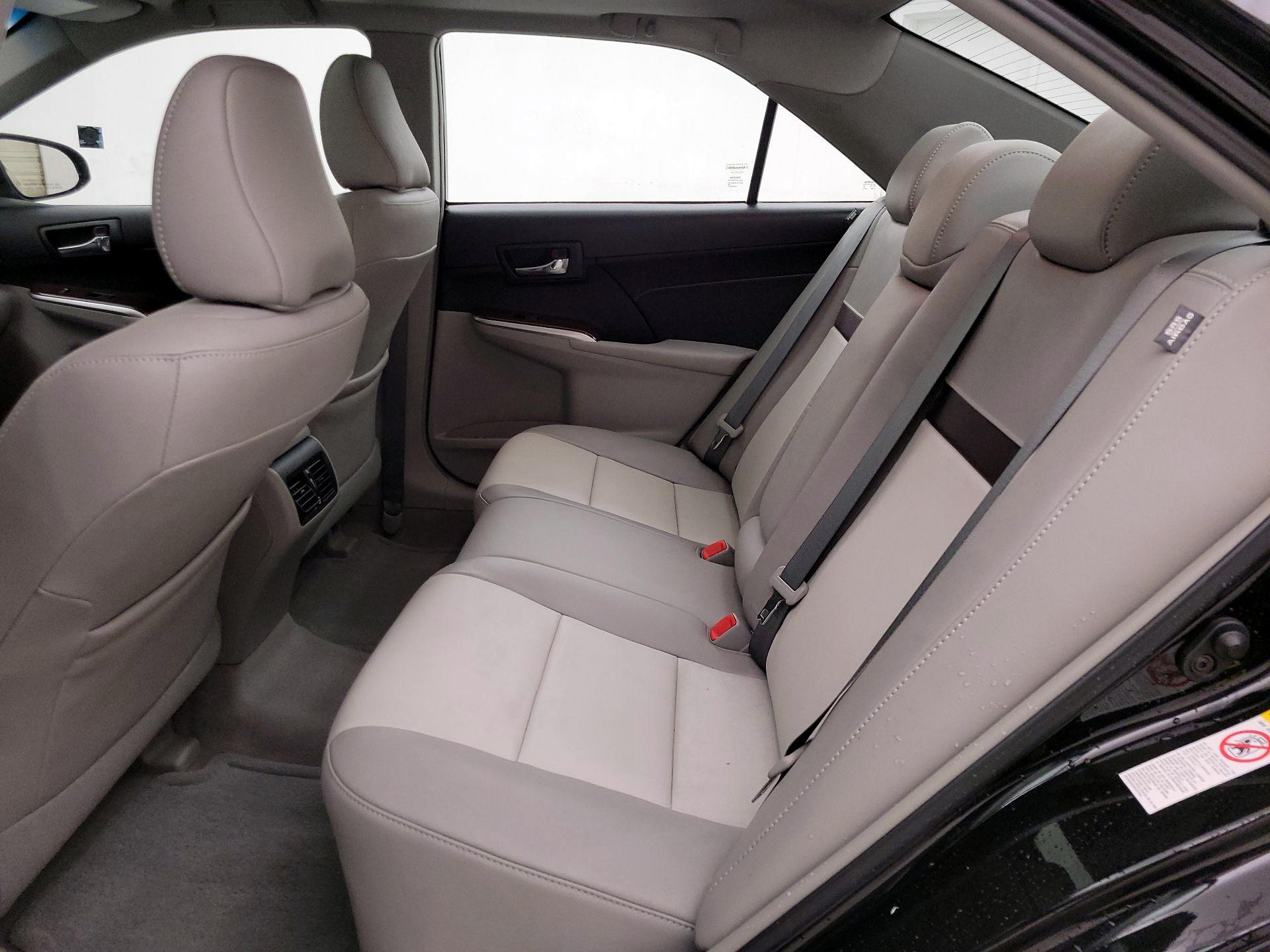 Thumbnail: 2014 Toyota Camry - 20