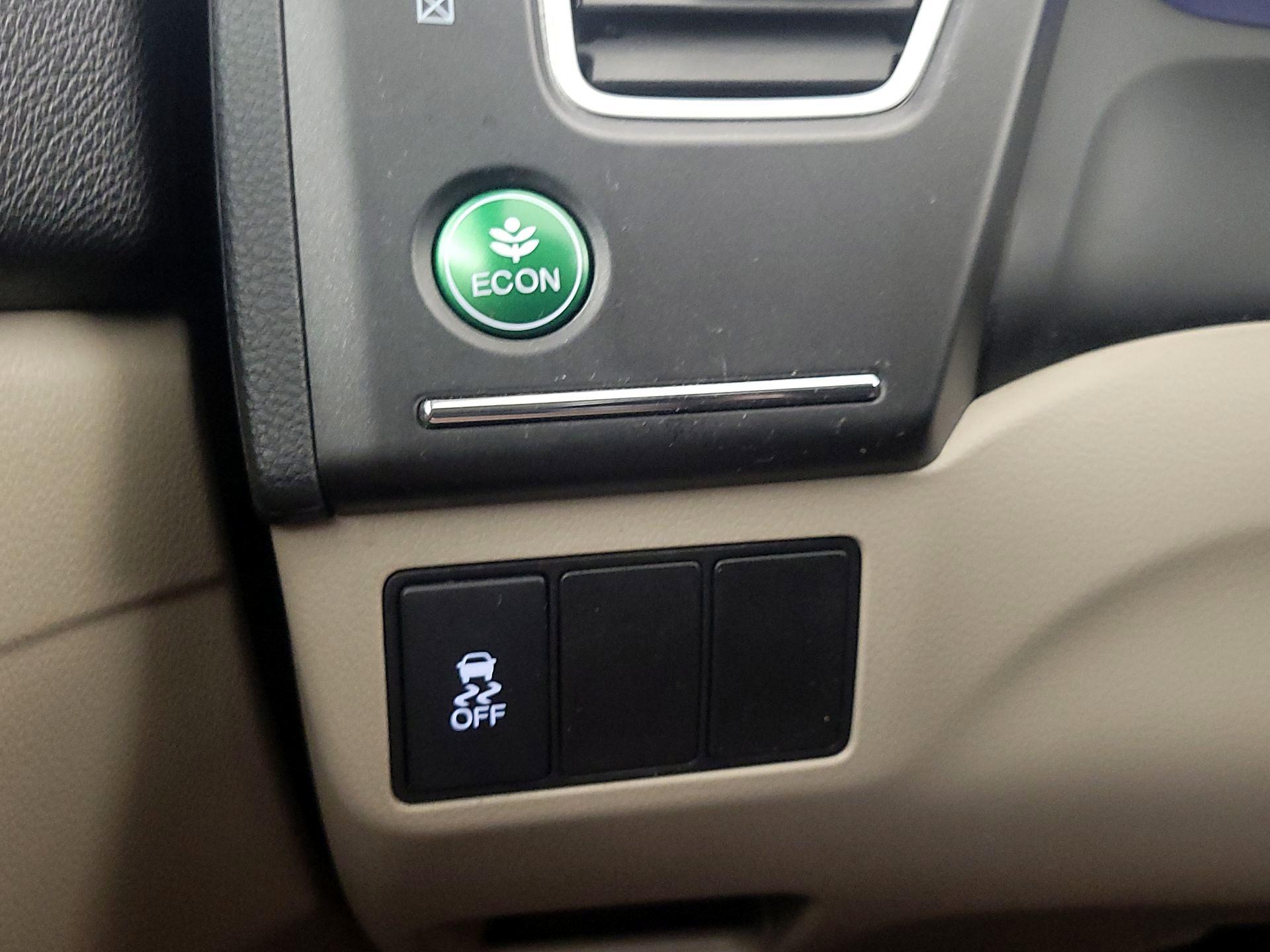 Thumbnail: 2014 Honda Civic - 13