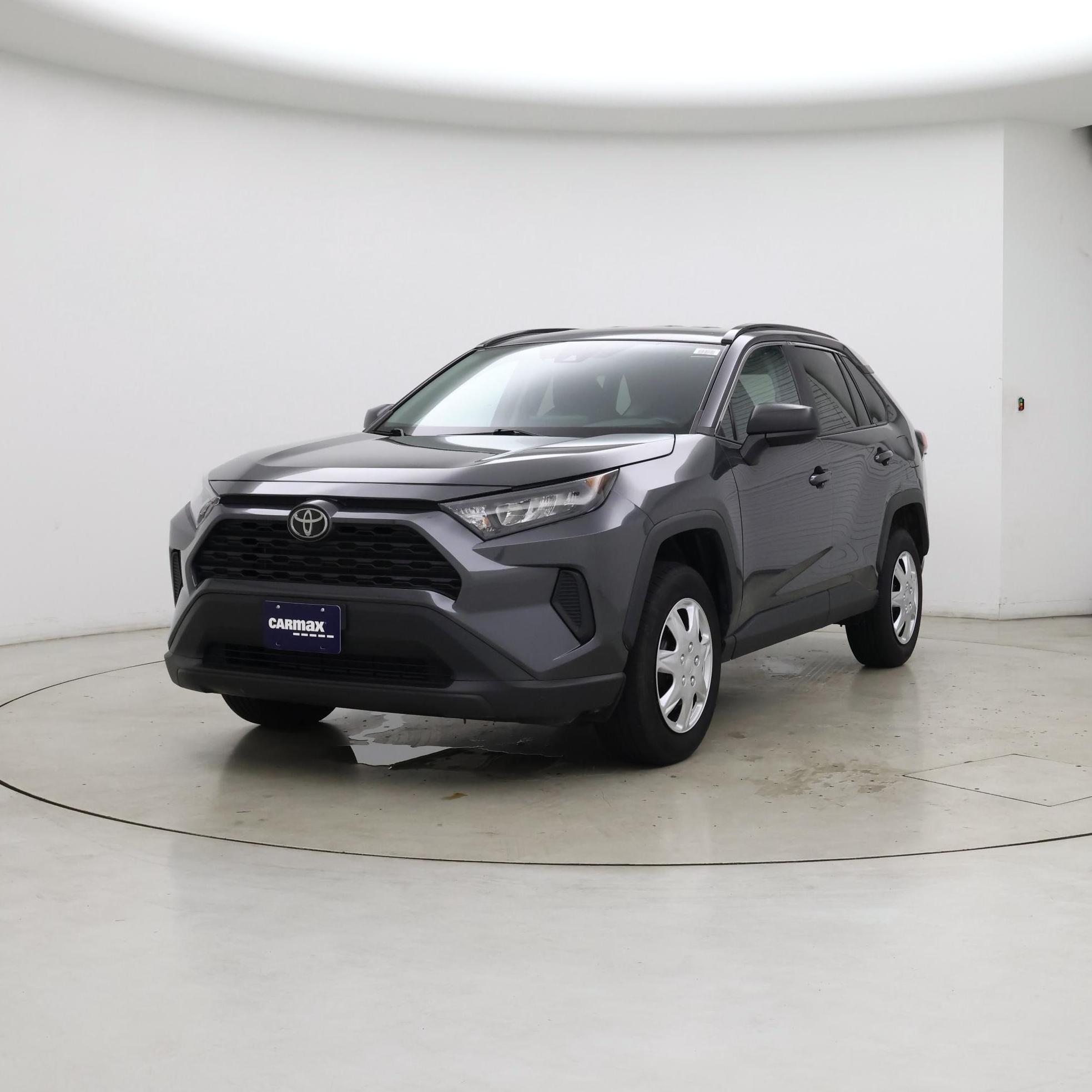 Thumbnail: 2019 Toyota RAV4 - 4