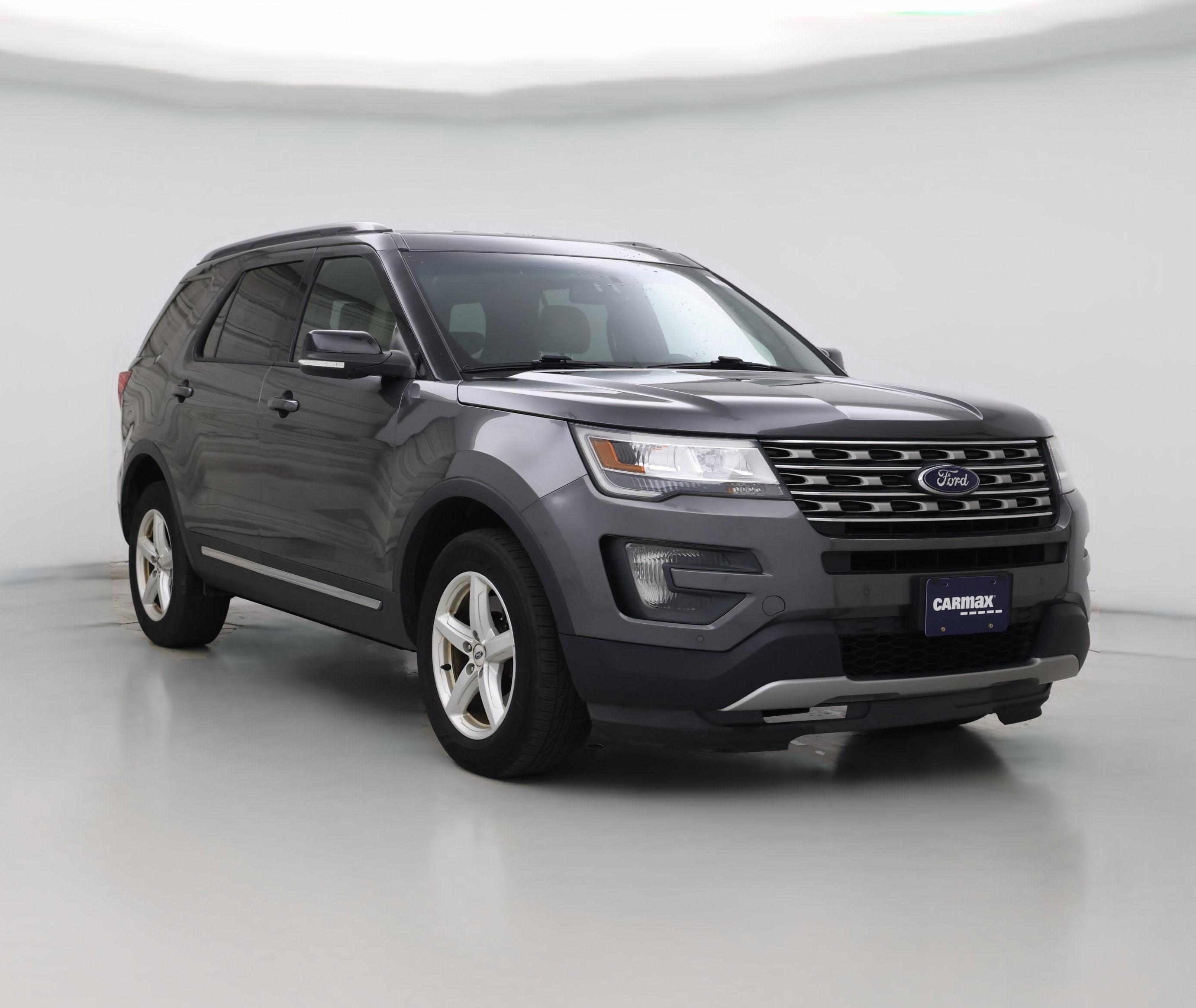 Thumbnail: 2016 Ford Explorer - 1