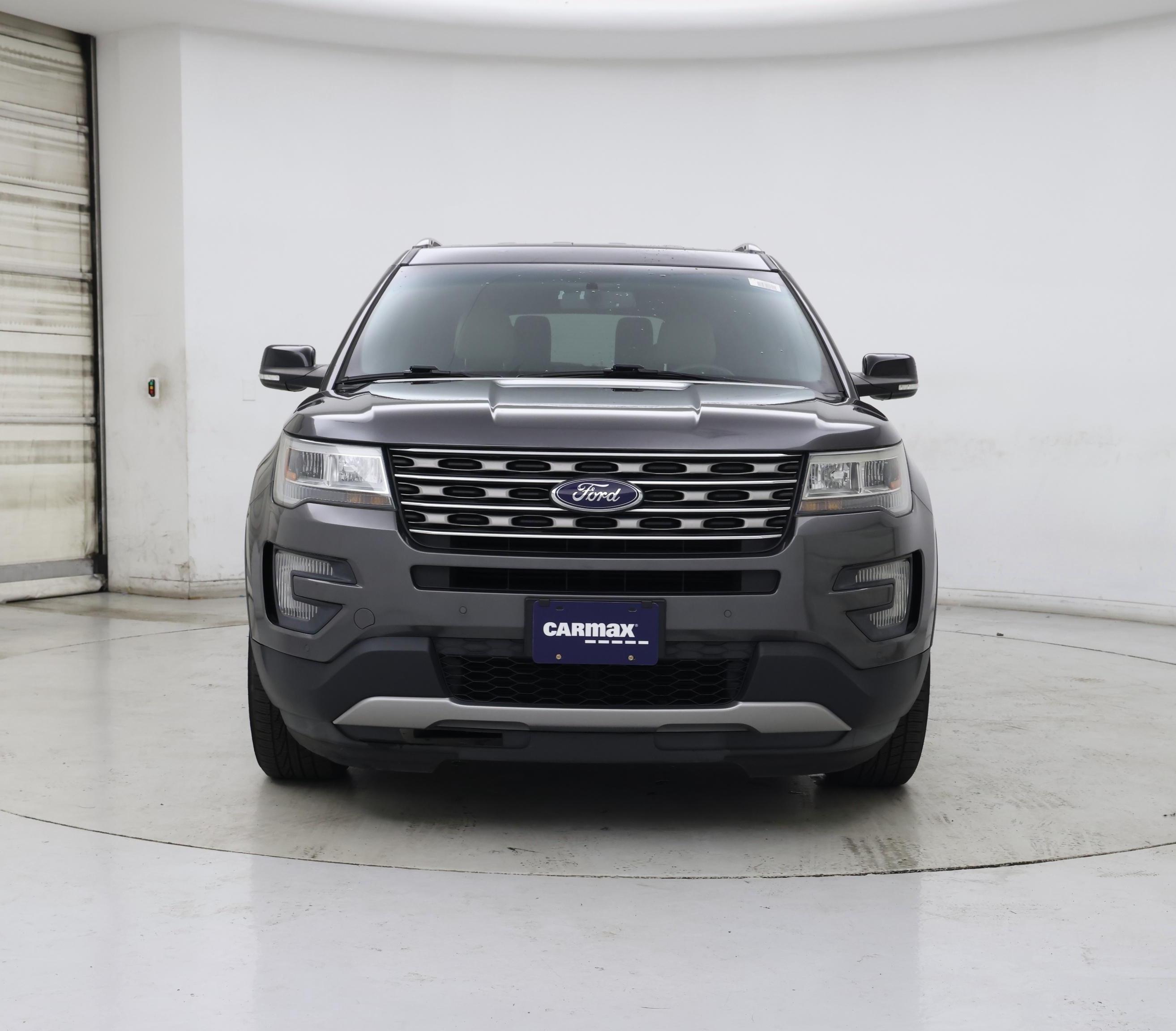 Thumbnail: 2016 Ford Explorer - 5