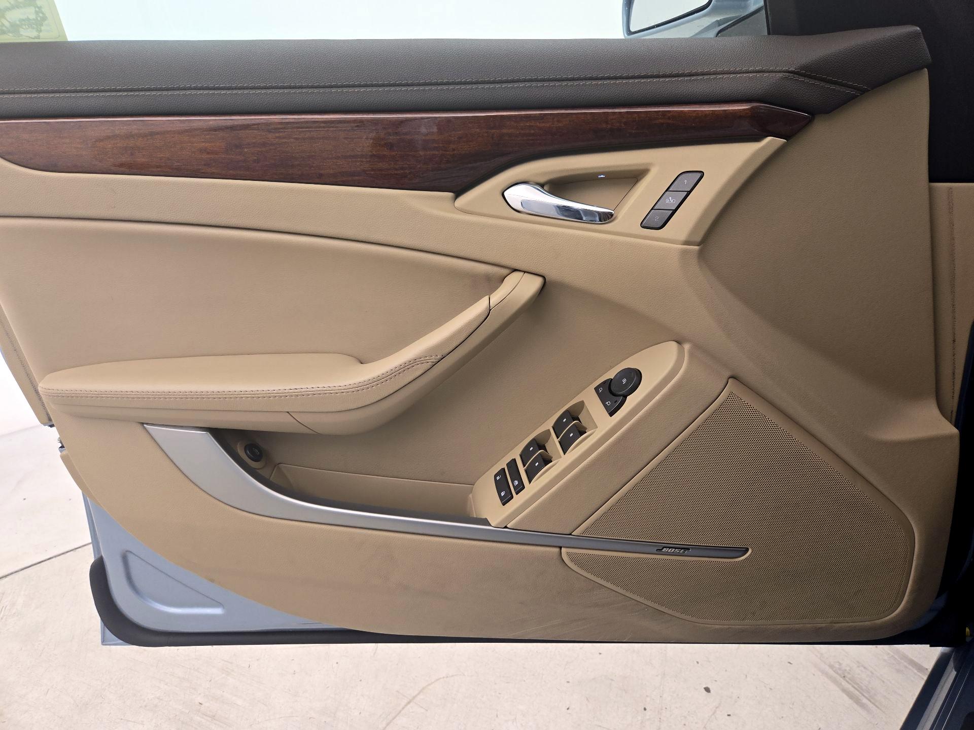 Thumbnail: 2013 Cadillac CTS - 12