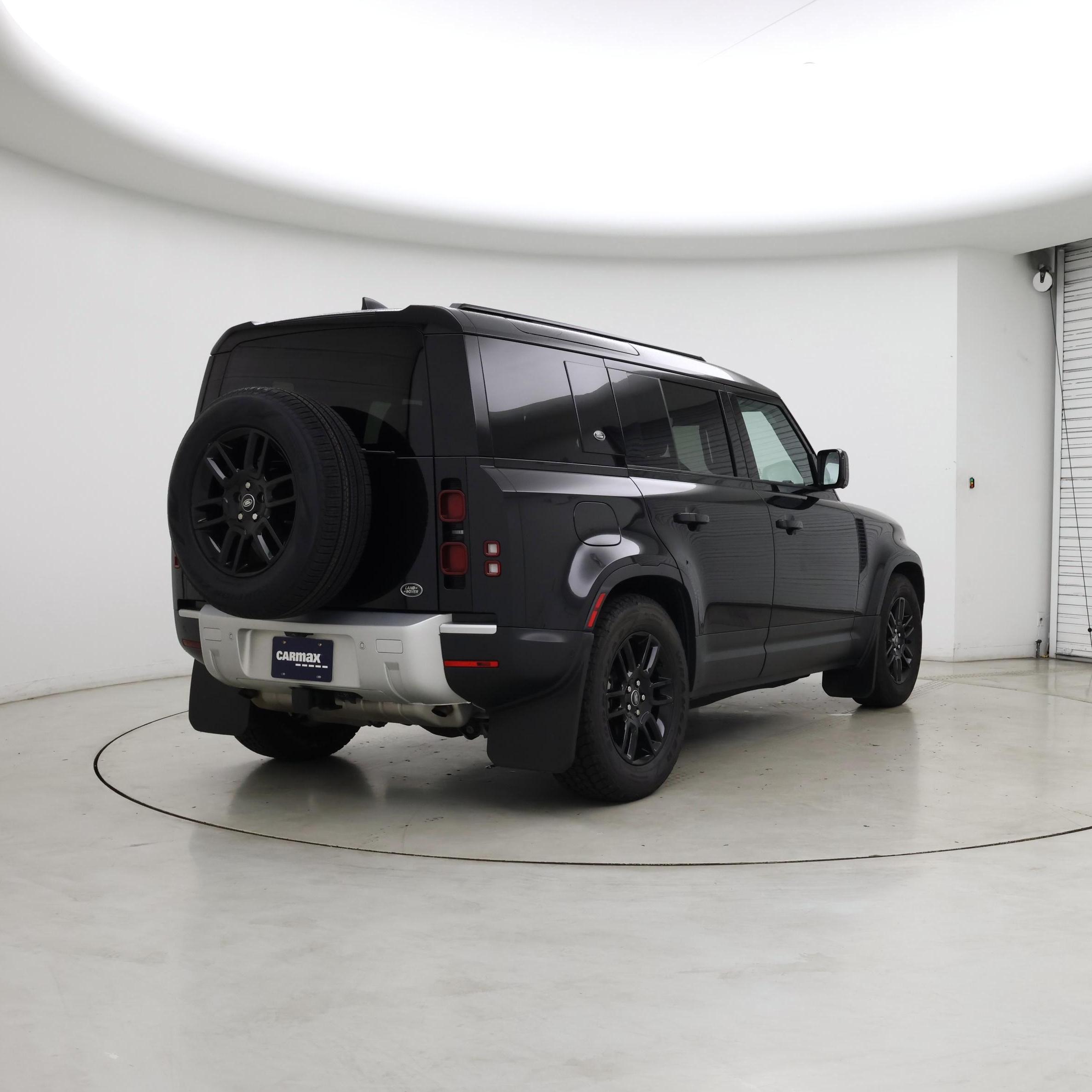 Thumbnail: 2022 Land Rover Defender - 8