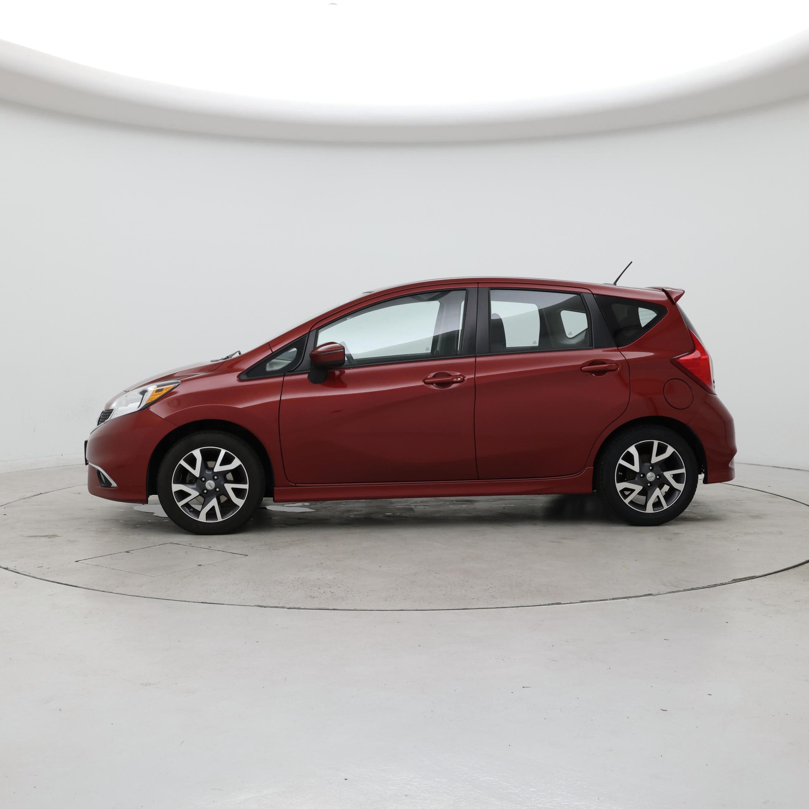 Thumbnail: 2016 Nissan Versa Note - 3