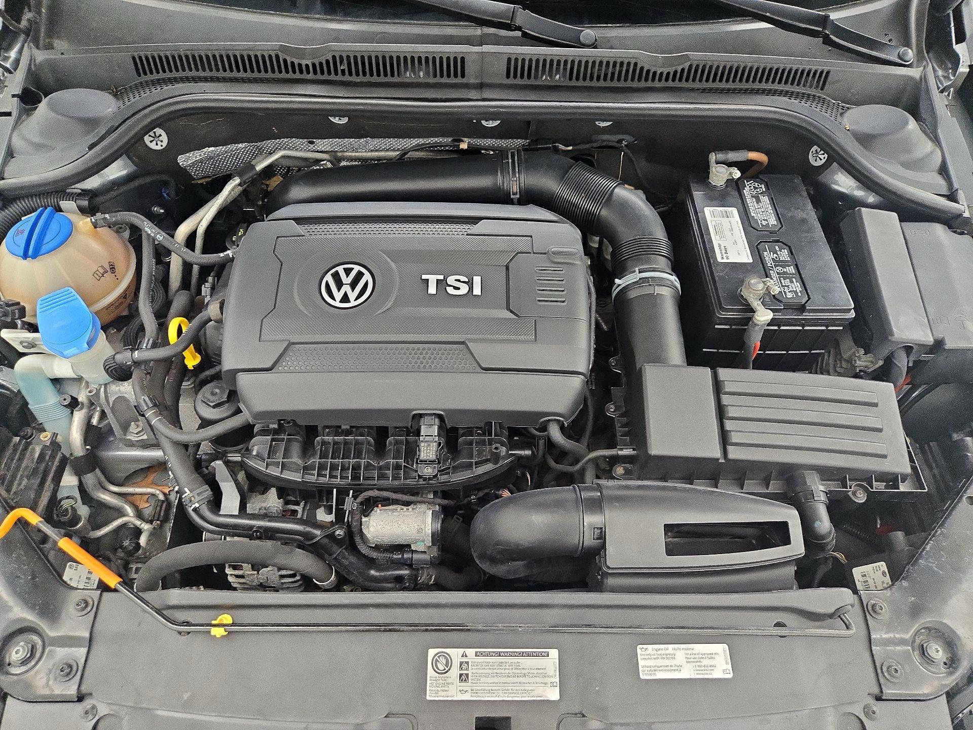 Thumbnail: 2014 Volkswagen Jetta - 20