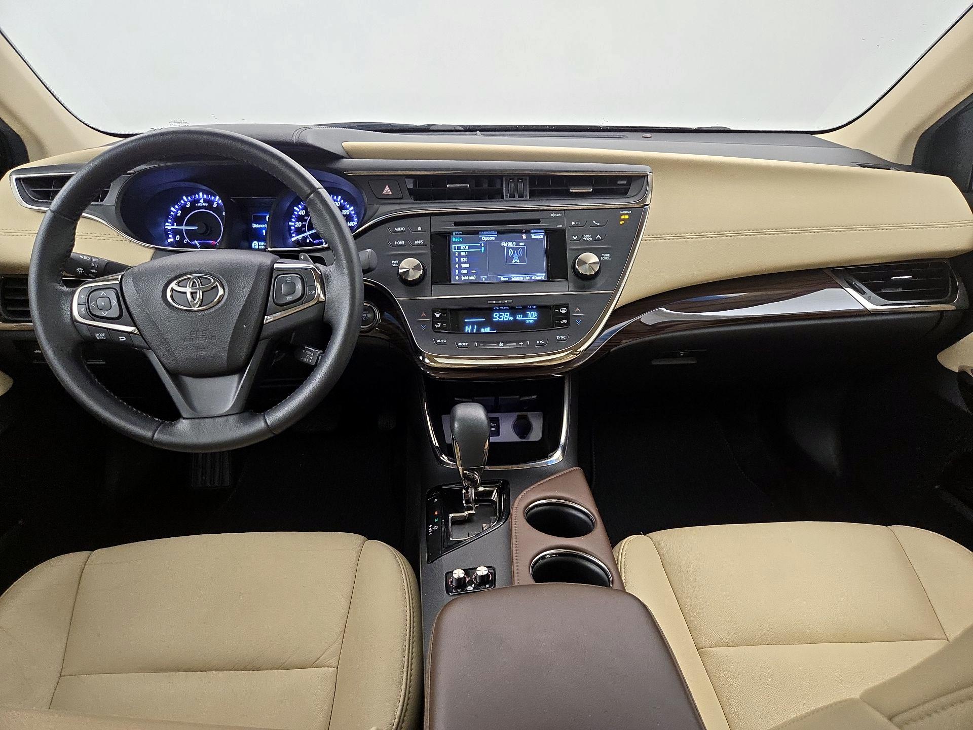 Thumbnail: 2015 Toyota Avalon - 9