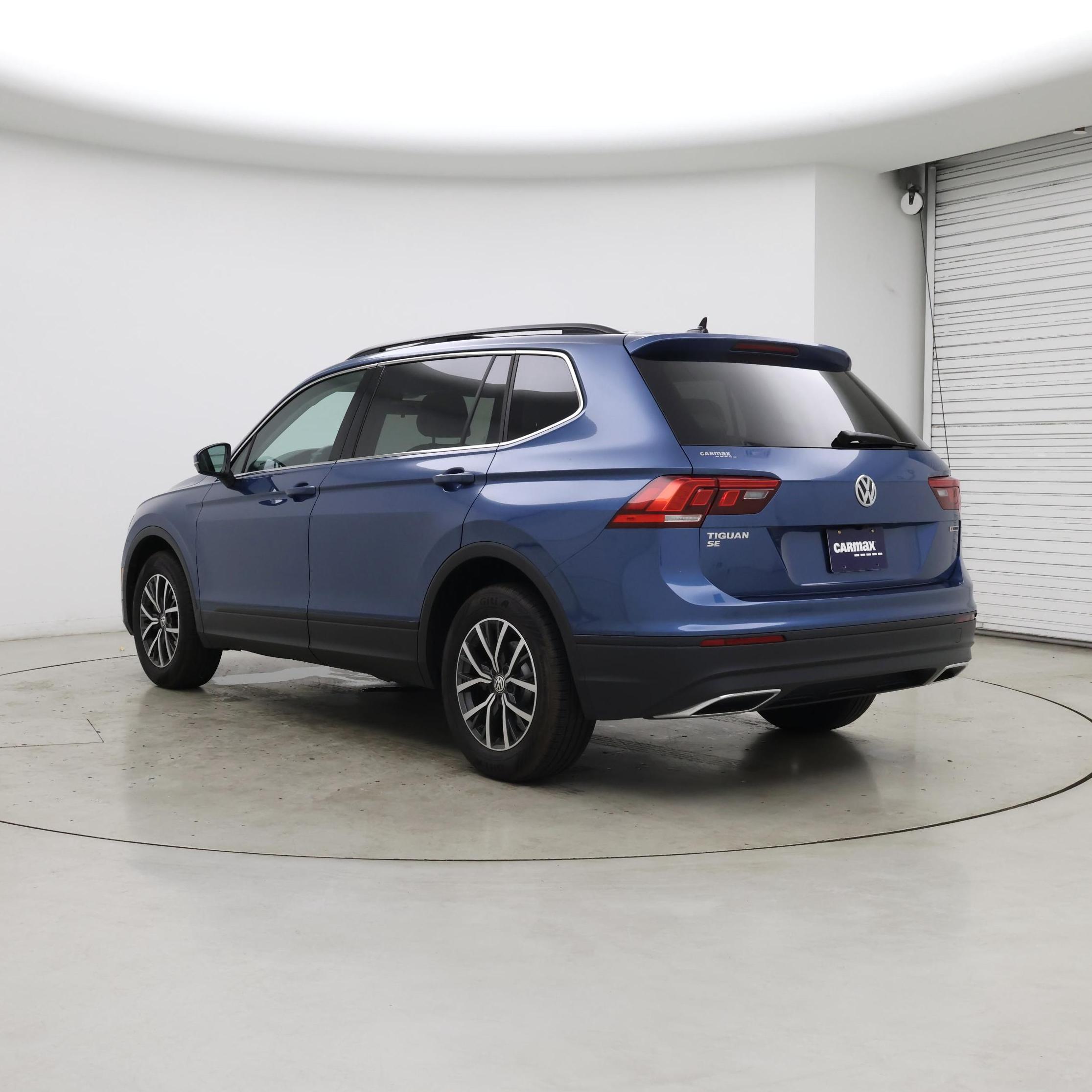 Thumbnail: 2019 Volkswagen Tiguan - 2