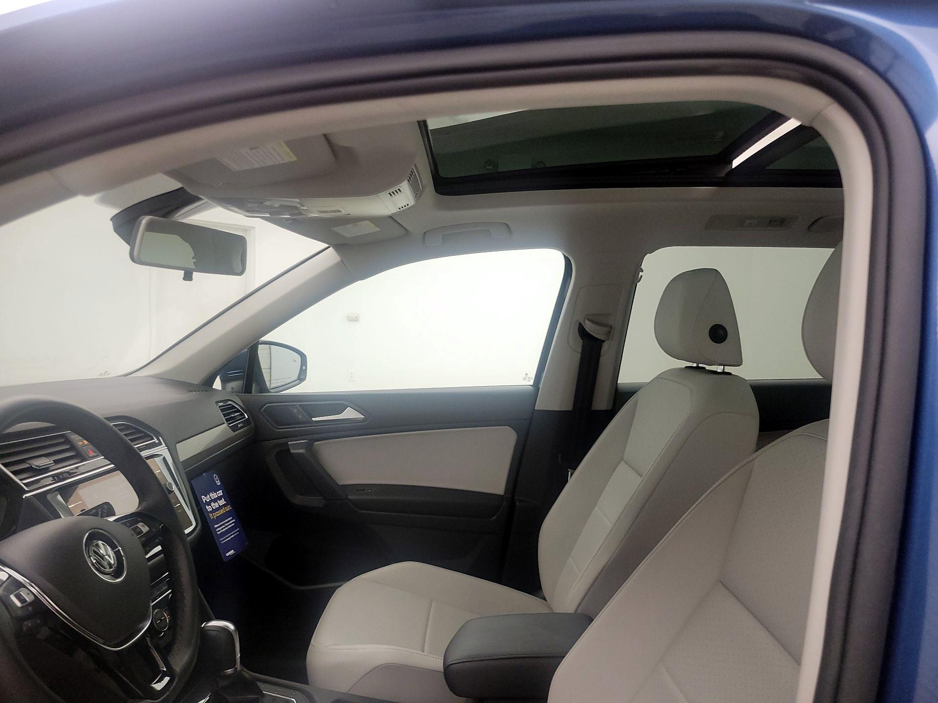 Thumbnail: 2019 Volkswagen Tiguan - 19