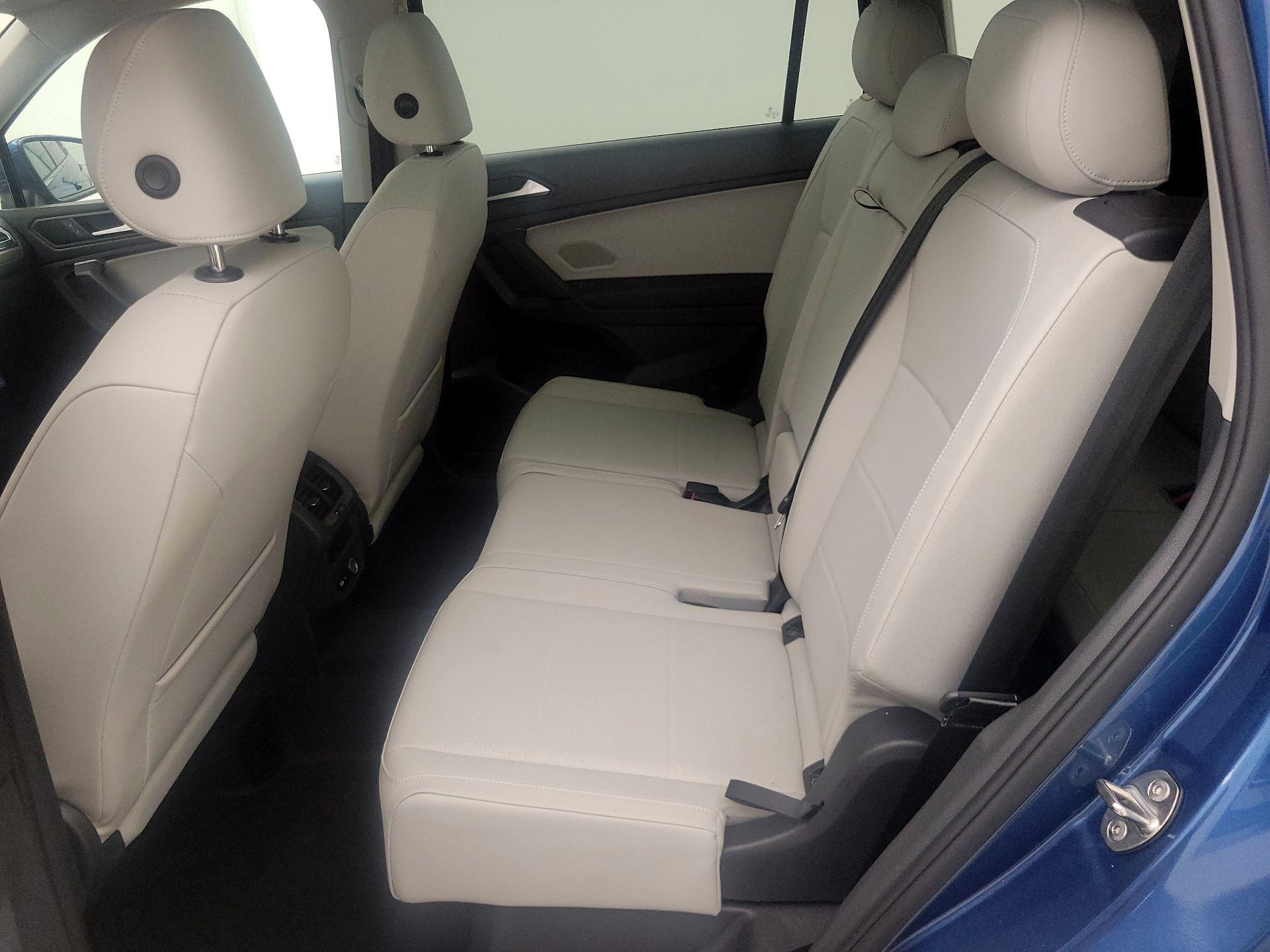 Thumbnail: 2019 Volkswagen Tiguan - 20