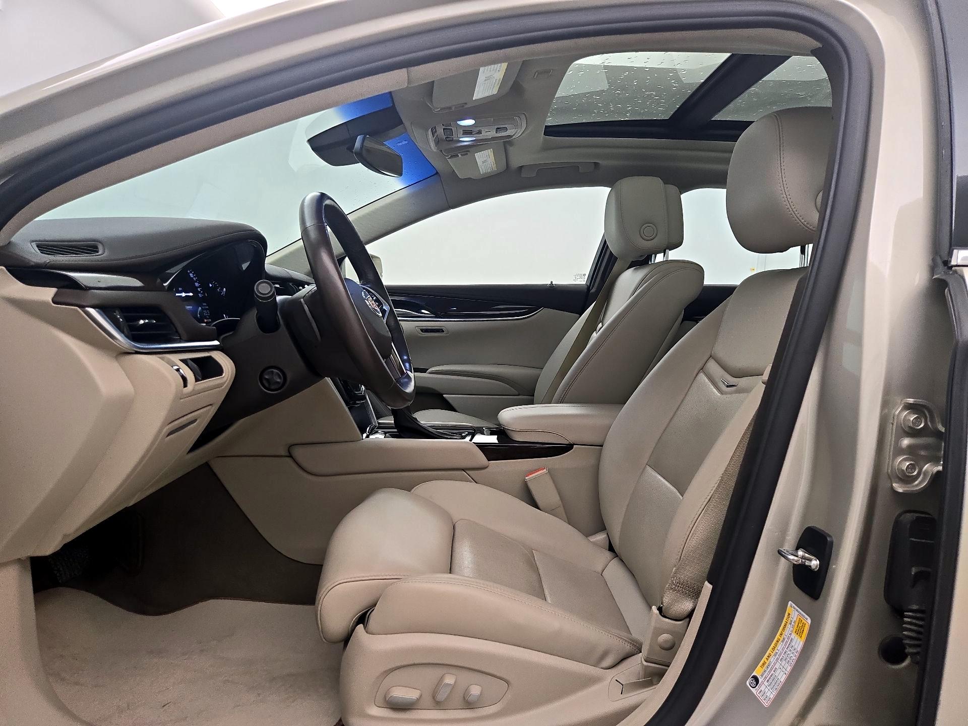 Thumbnail: 2014 Cadillac XTS - 11