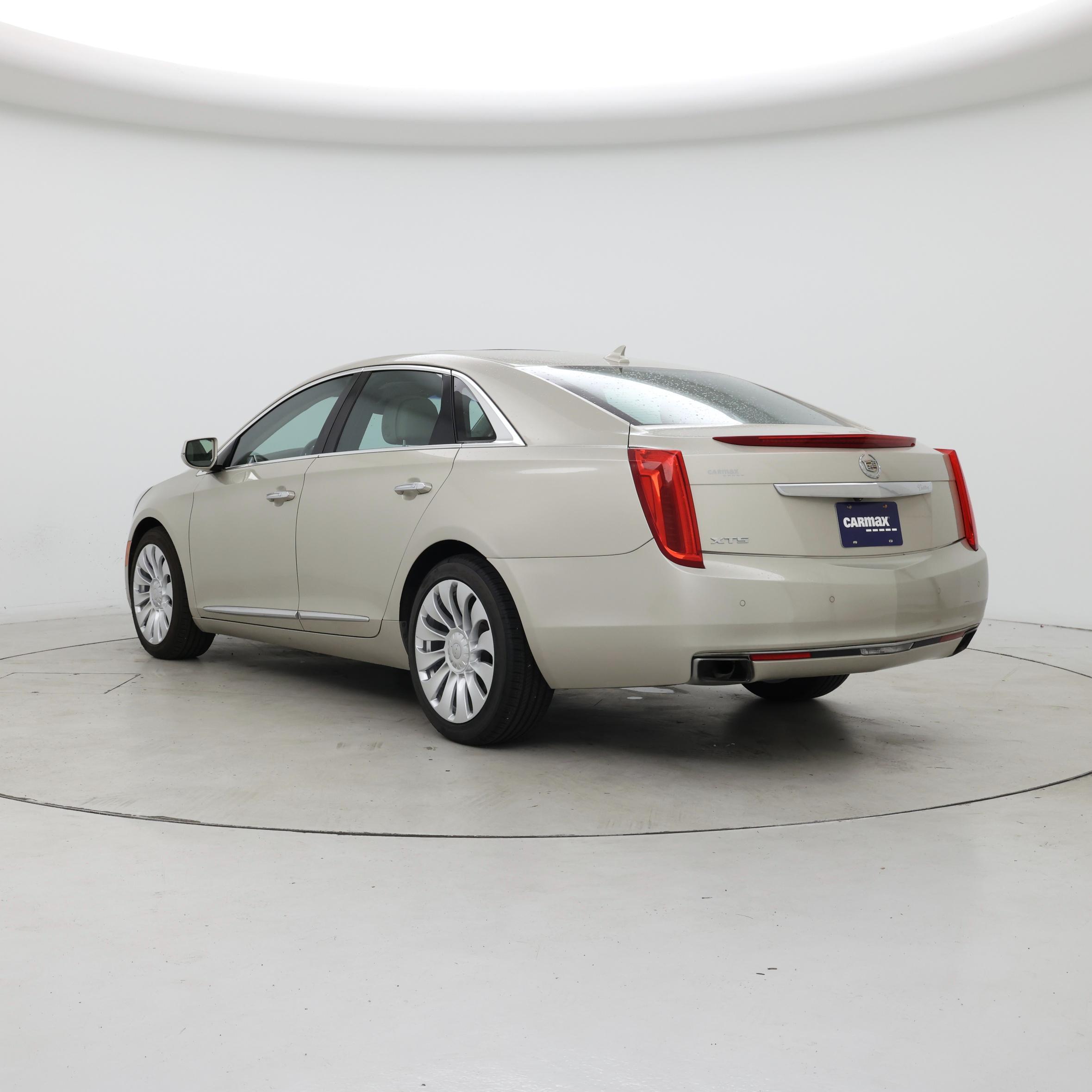 Thumbnail: 2014 Cadillac XTS - 2
