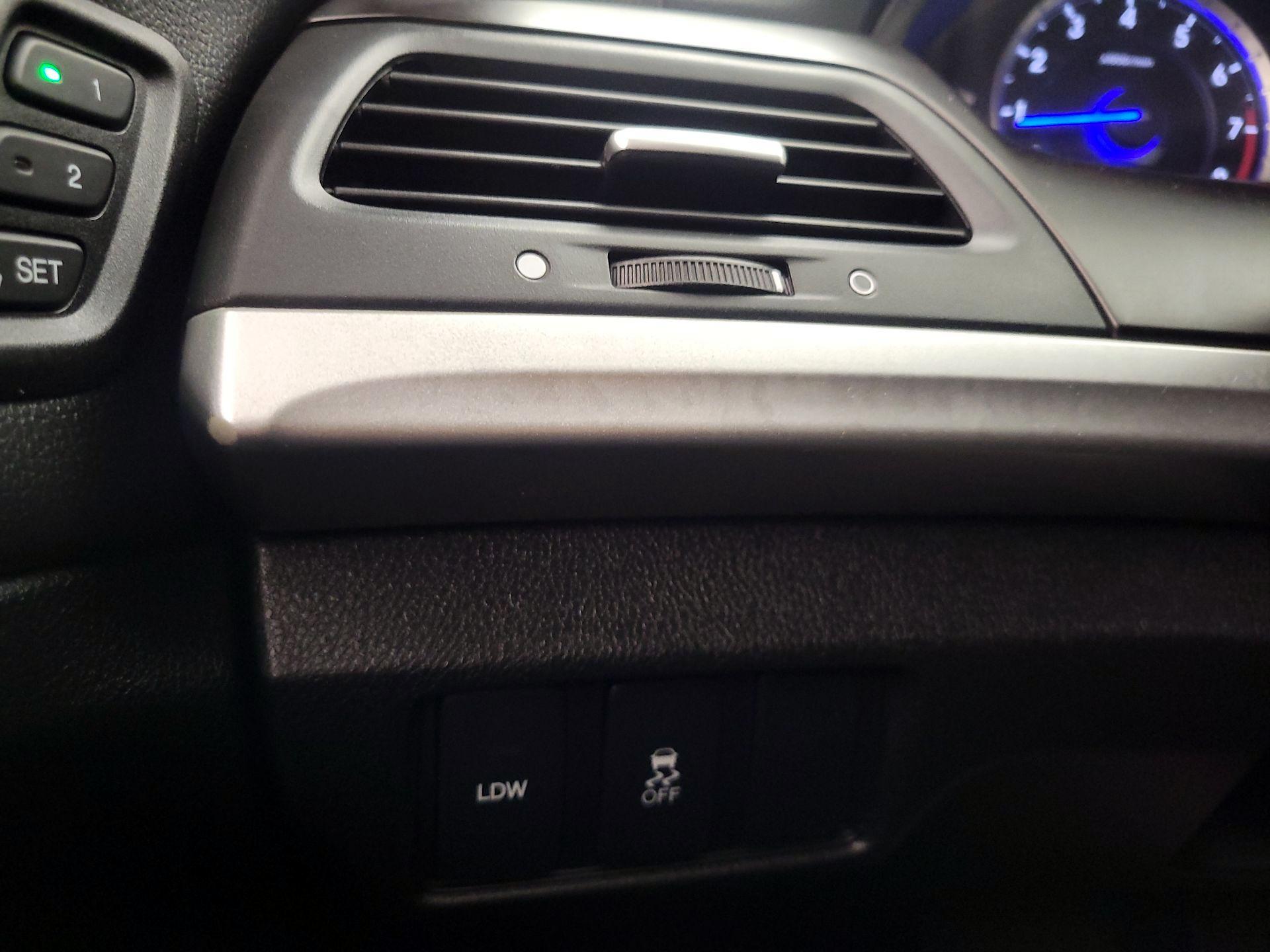 Thumbnail: 2014 Honda Accord Crosstour - 13