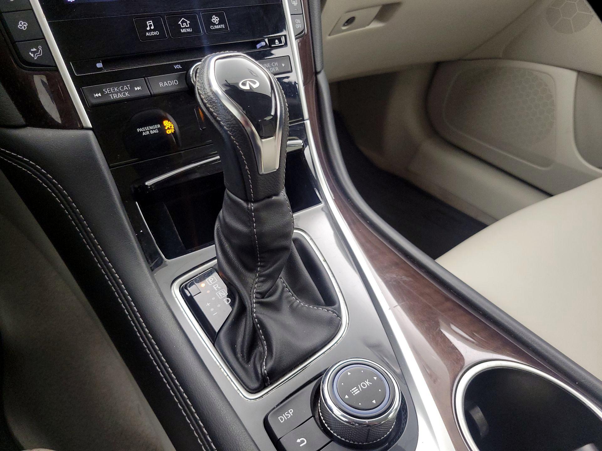 Thumbnail: 2019 INFINITI Q50 - 17