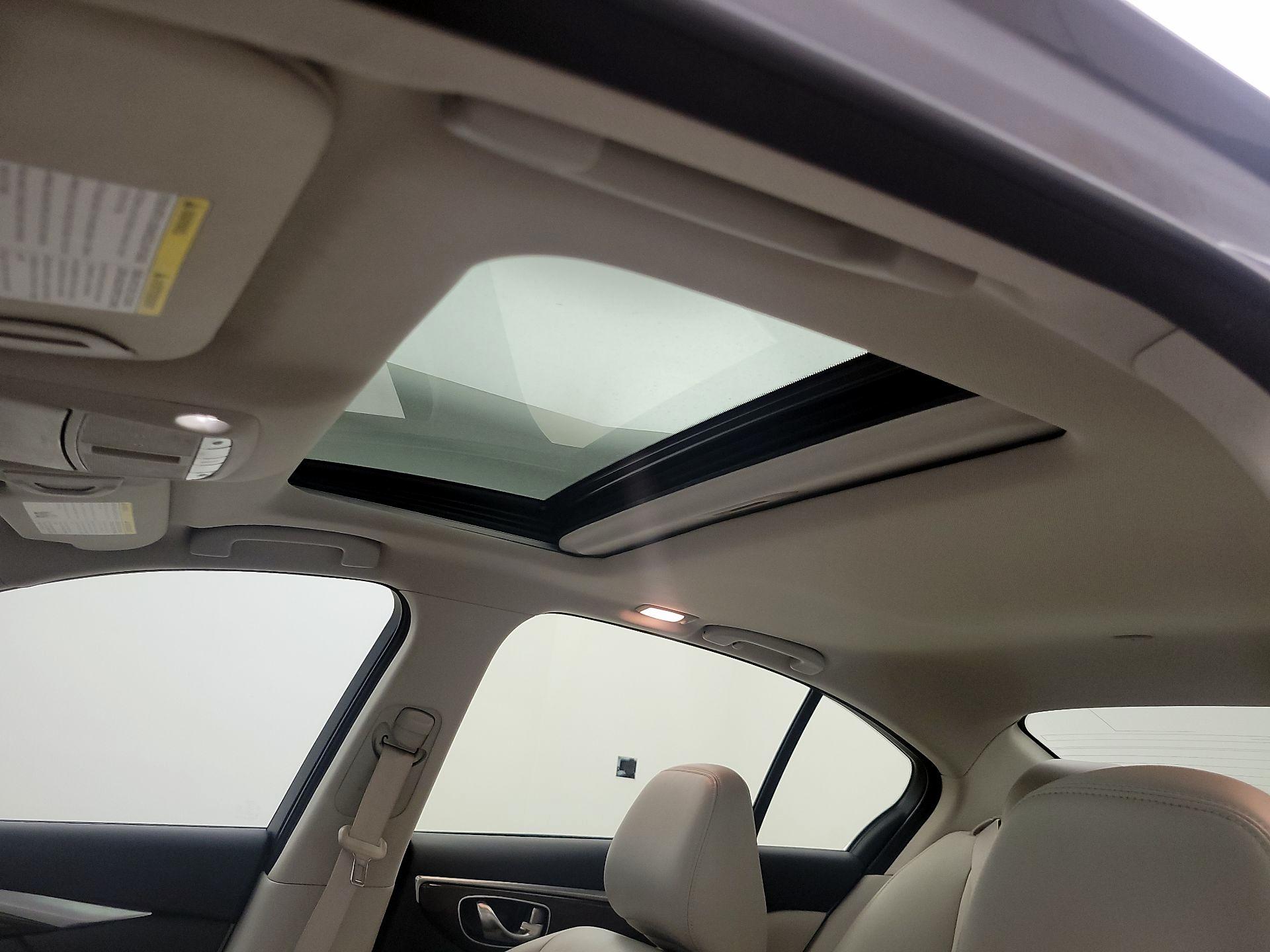 Thumbnail: 2019 INFINITI Q50 - 19