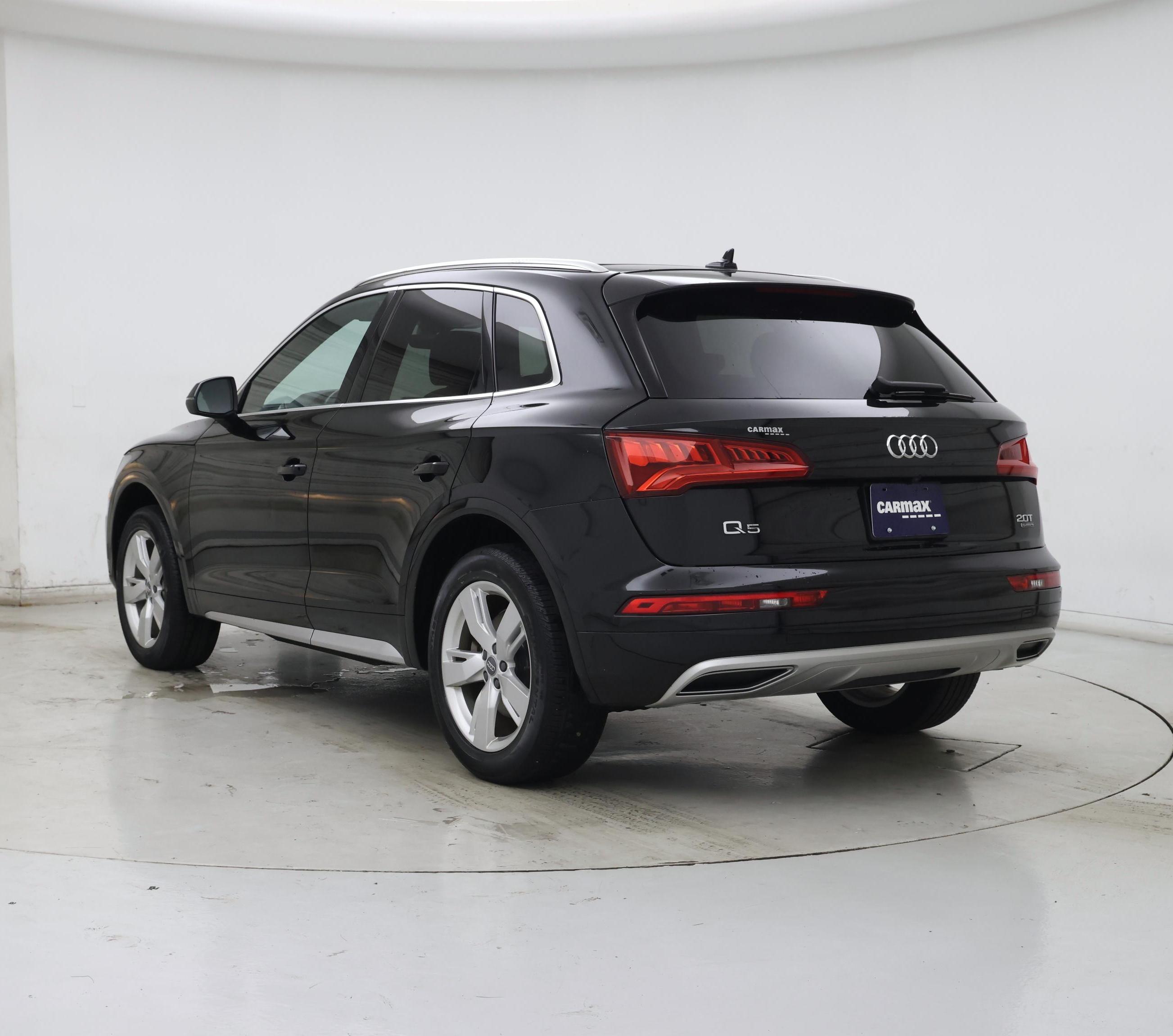 Thumbnail: 2018 Audi Q5 - 2