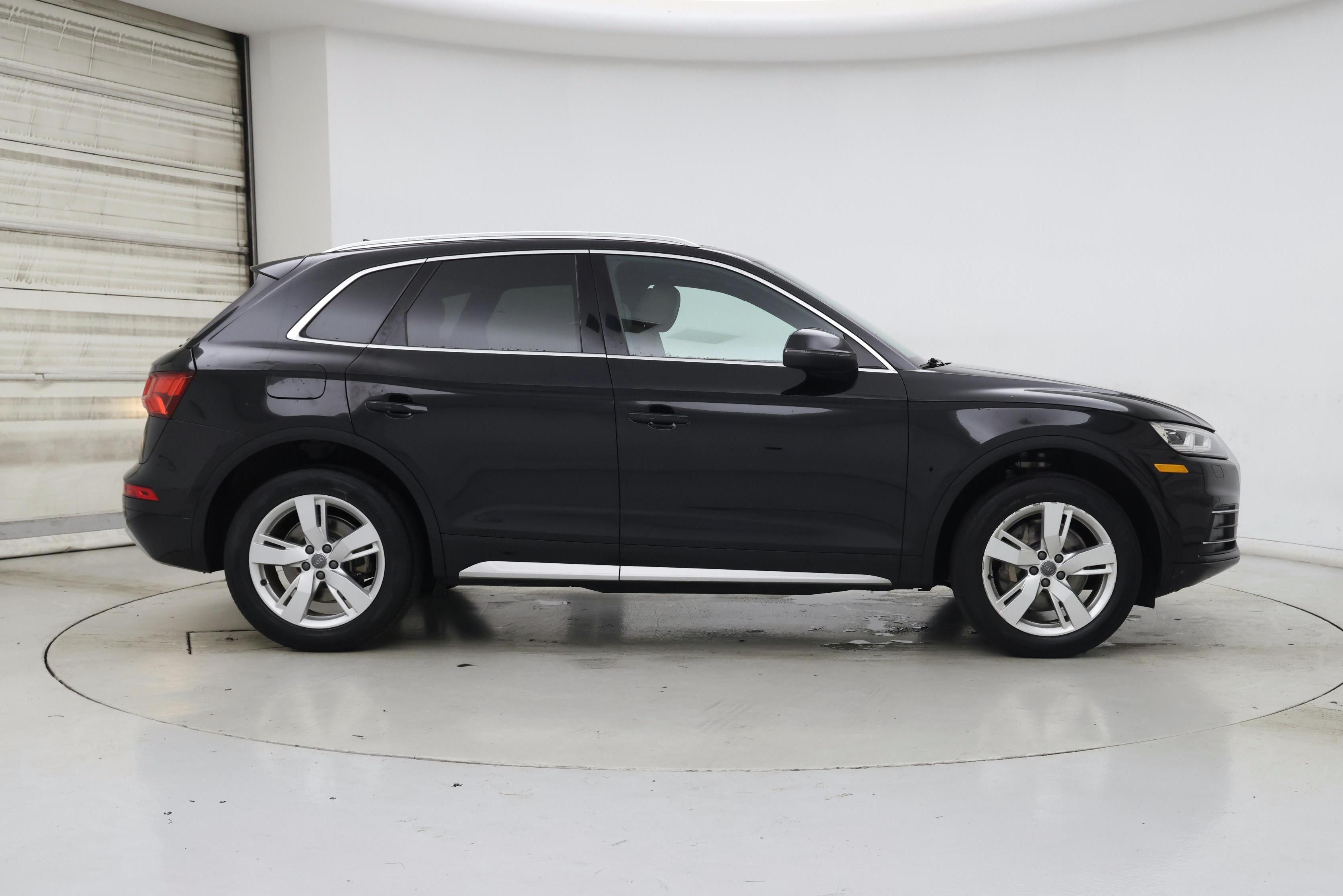 Thumbnail: 2018 Audi Q5 - 7