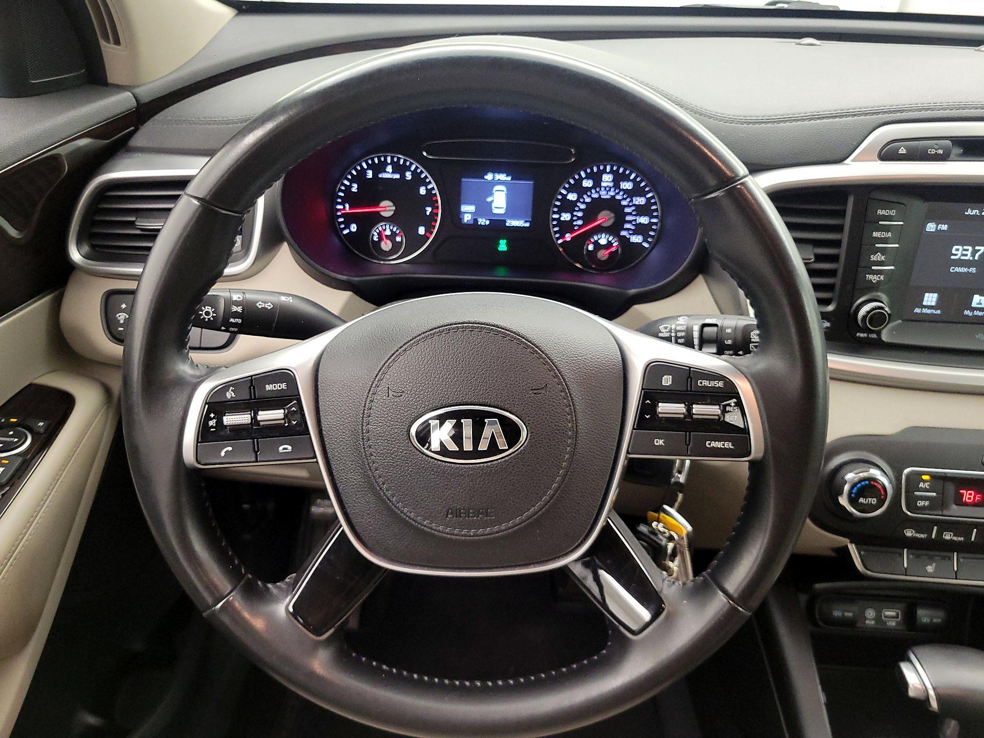 Thumbnail: 2019 Kia Sorento - 10