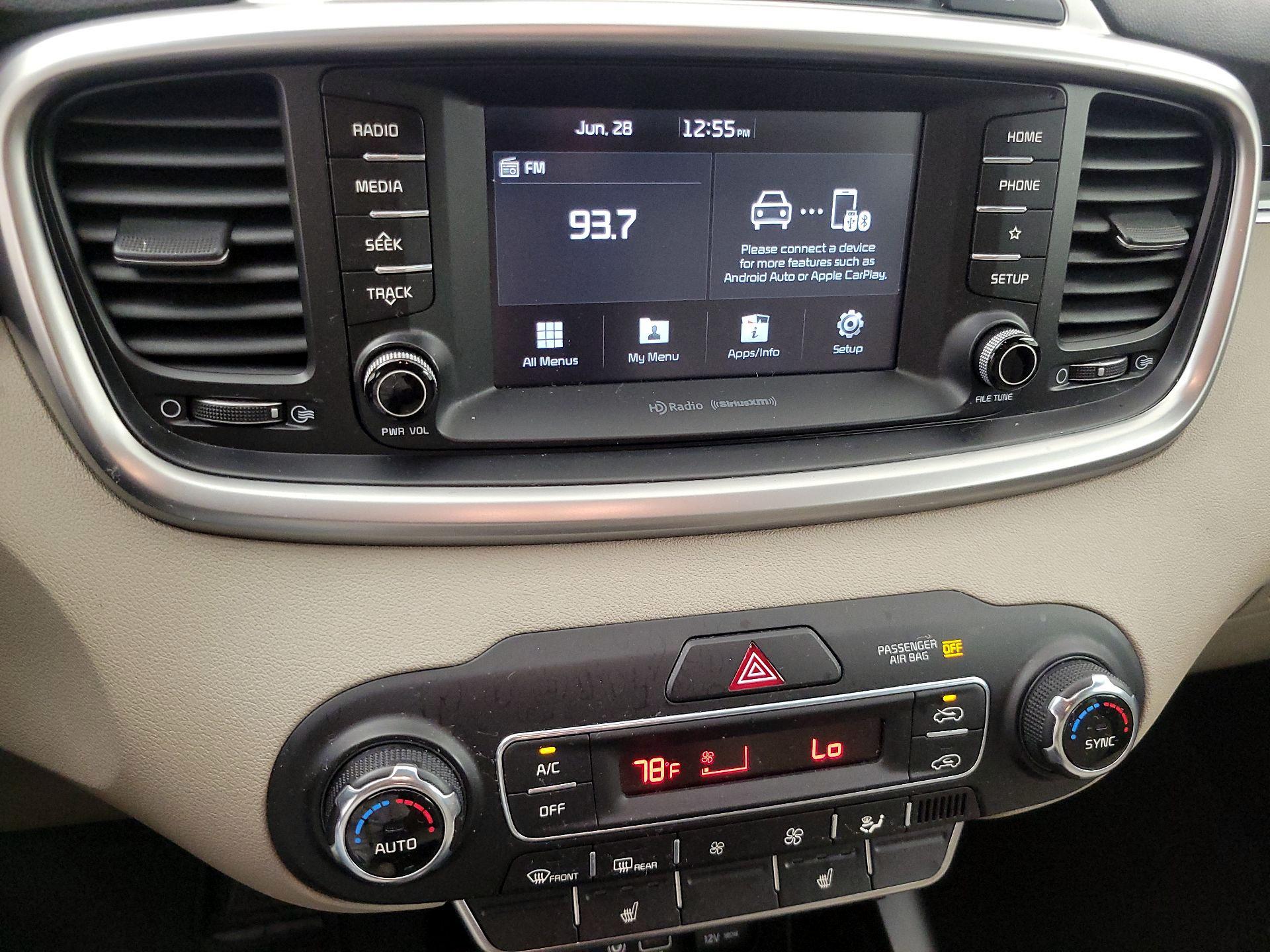 Thumbnail: 2019 Kia Sorento - 15